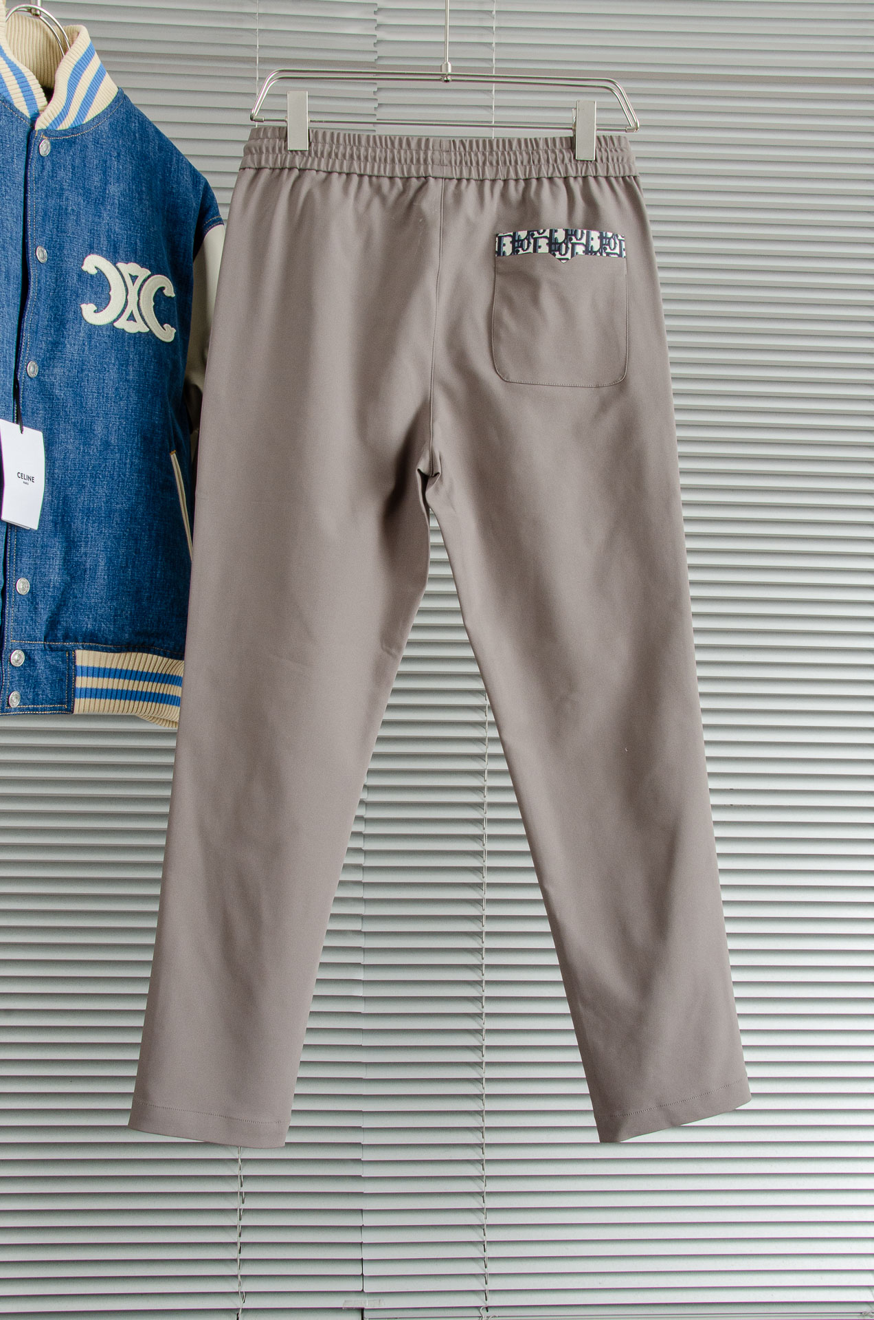 Dior迪奥2025 FW新品 弹力抽绳腰头男士休闲舒适直筒长裤其匠心打造，毋庸置疑的极品重磅，无需过多