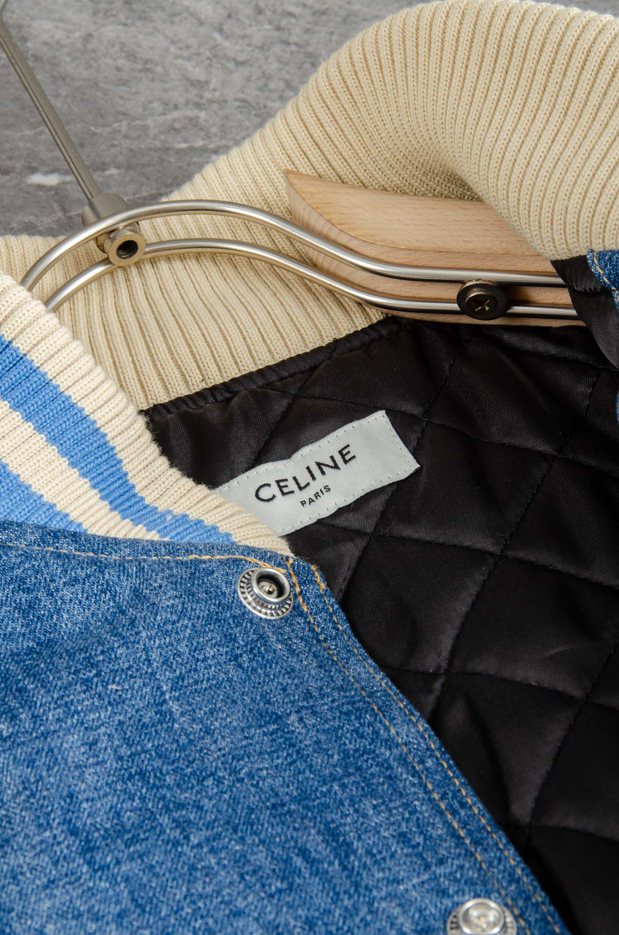 New# 降温刚需！Celine棒球棉服上身美到尖叫！今年超火的明星单品少年感十足的赛琳棒球服饰以西部风