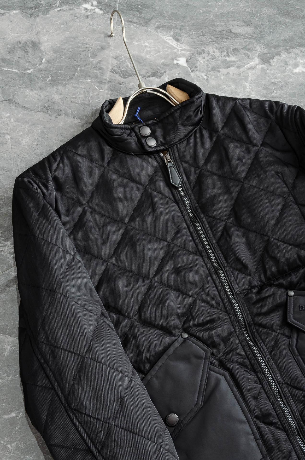 New# Burberry【双面穿】绗缝棉服#BUR王牌货品，永远都不褪流行，男女都可以穿的版型！天气冷