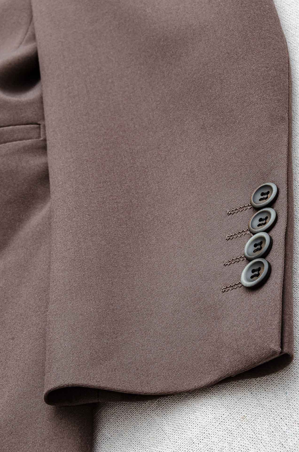 Gucc*i 2025FW新品 【整套出售/不拆分搭配码数】得体的西装在许多人的心中绝对占有很重要的地位