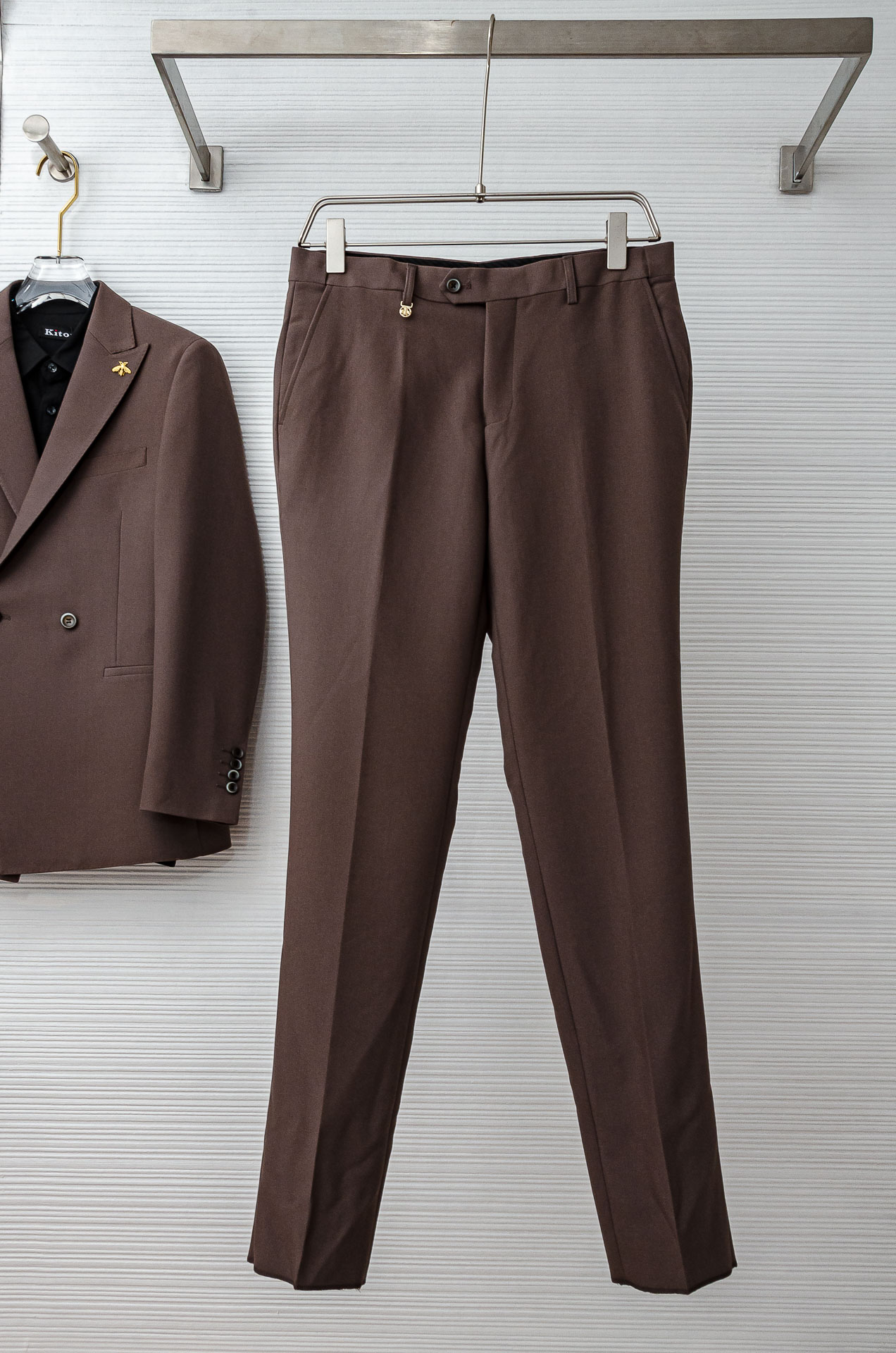 Gucc*i 2025FW新品 【整套出售/不拆分搭配码数】得体的西装在许多人的心中绝对占有很重要的地位