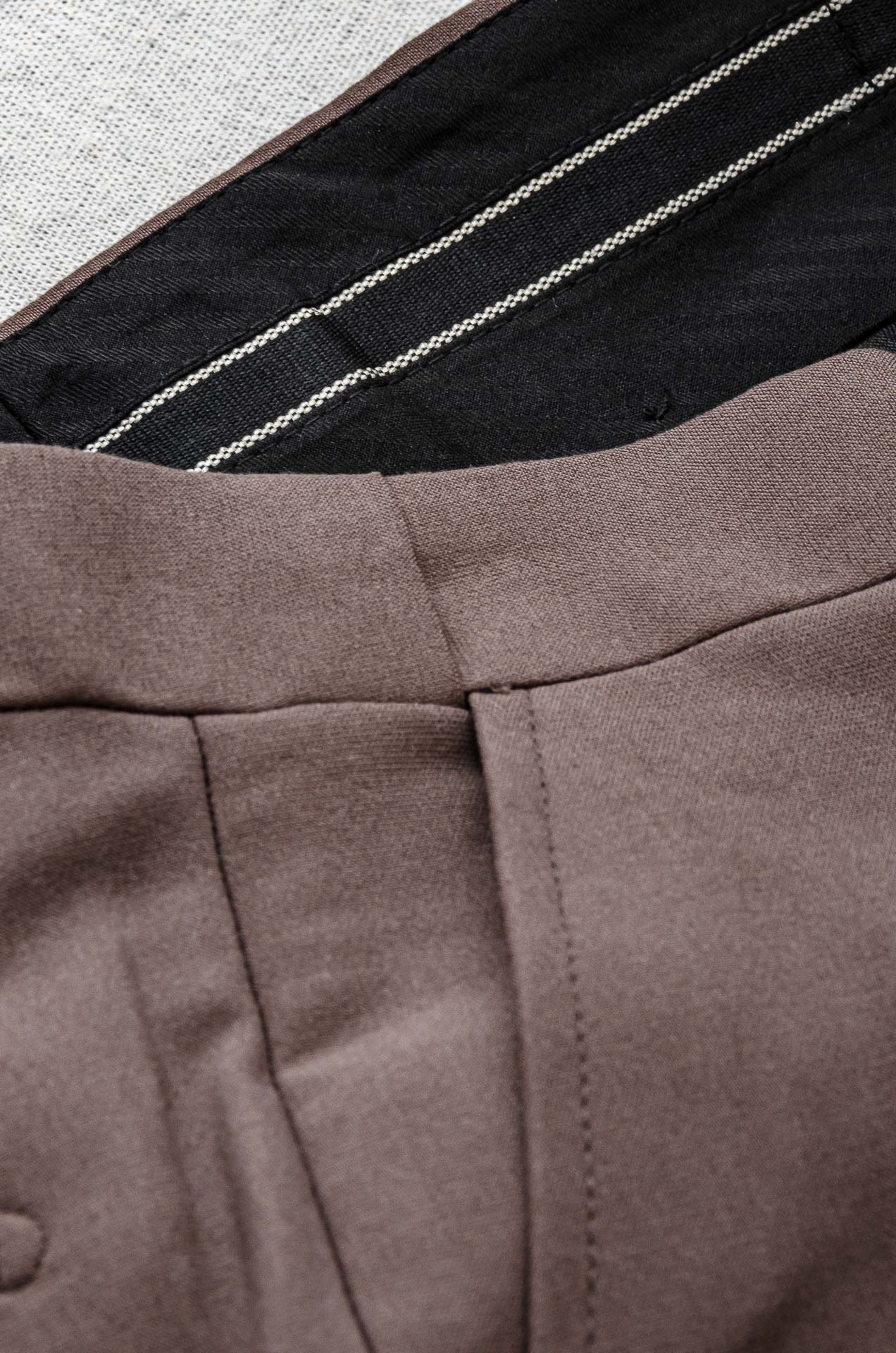 Gucc*i 2025FW新品 【整套出售/不拆分搭配码数】得体的西装在许多人的心中绝对占有很重要的地位