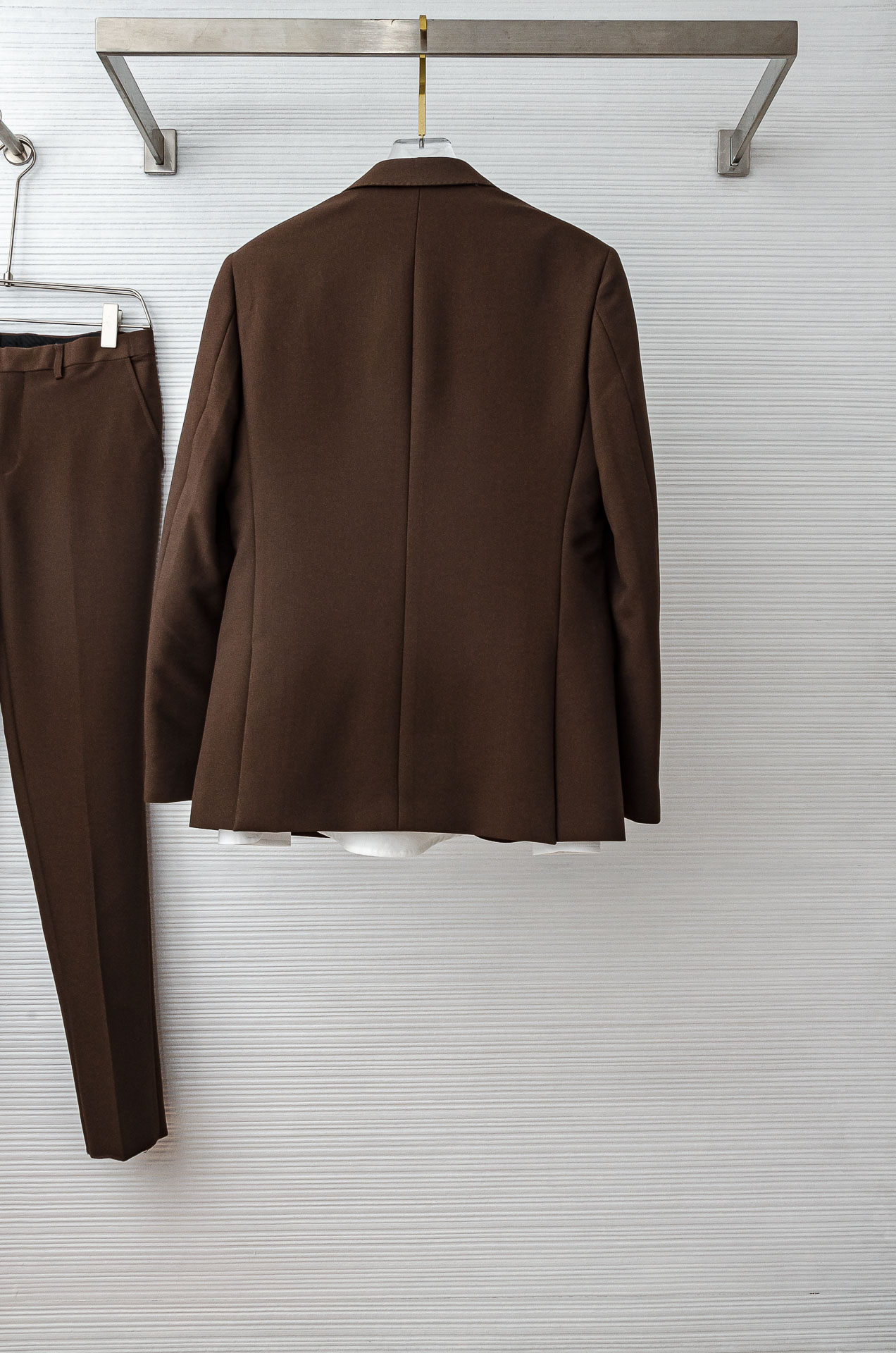 Gucc*i 2025FW新品 【整套出售/不拆分搭配码数】得体的西装在许多人的心中绝对占有很重要的地位