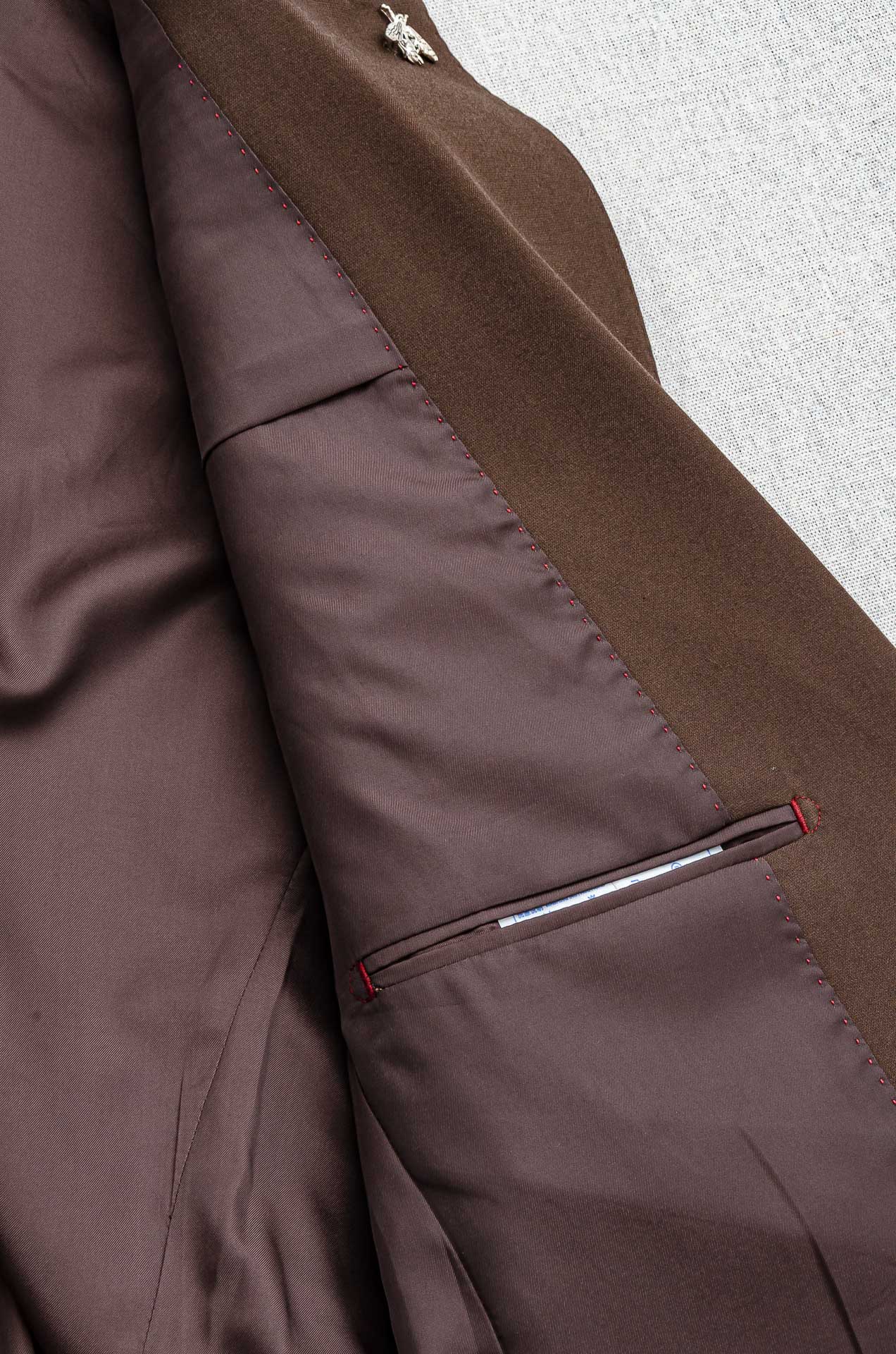 Gucc*i 2025FW新品 【整套出售/不拆分搭配码数】得体的西装在许多人的心中绝对占有很重要的地位