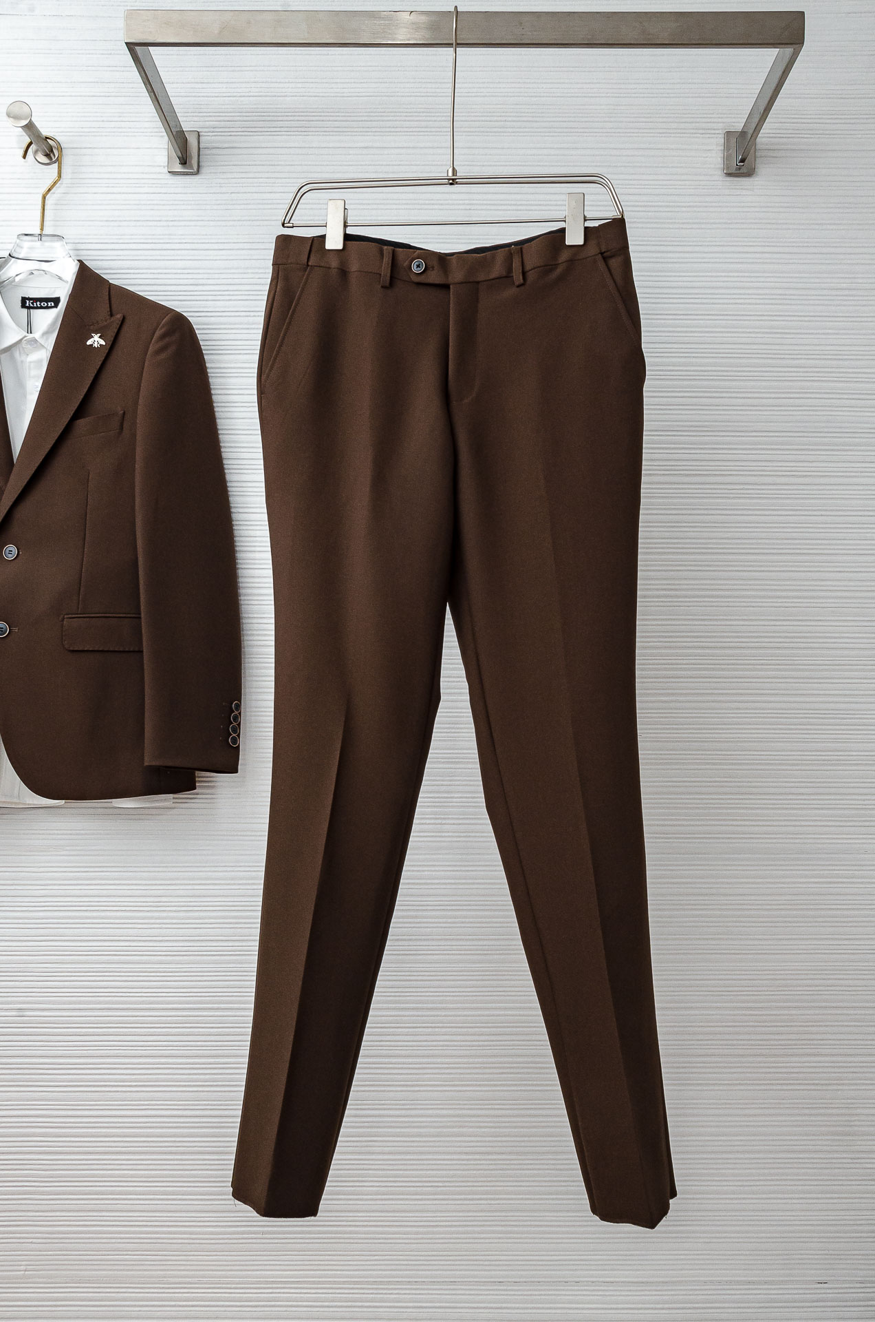 Gucc*i 2025FW新品 【整套出售/不拆分搭配码数】得体的西装在许多人的心中绝对占有很重要的地位