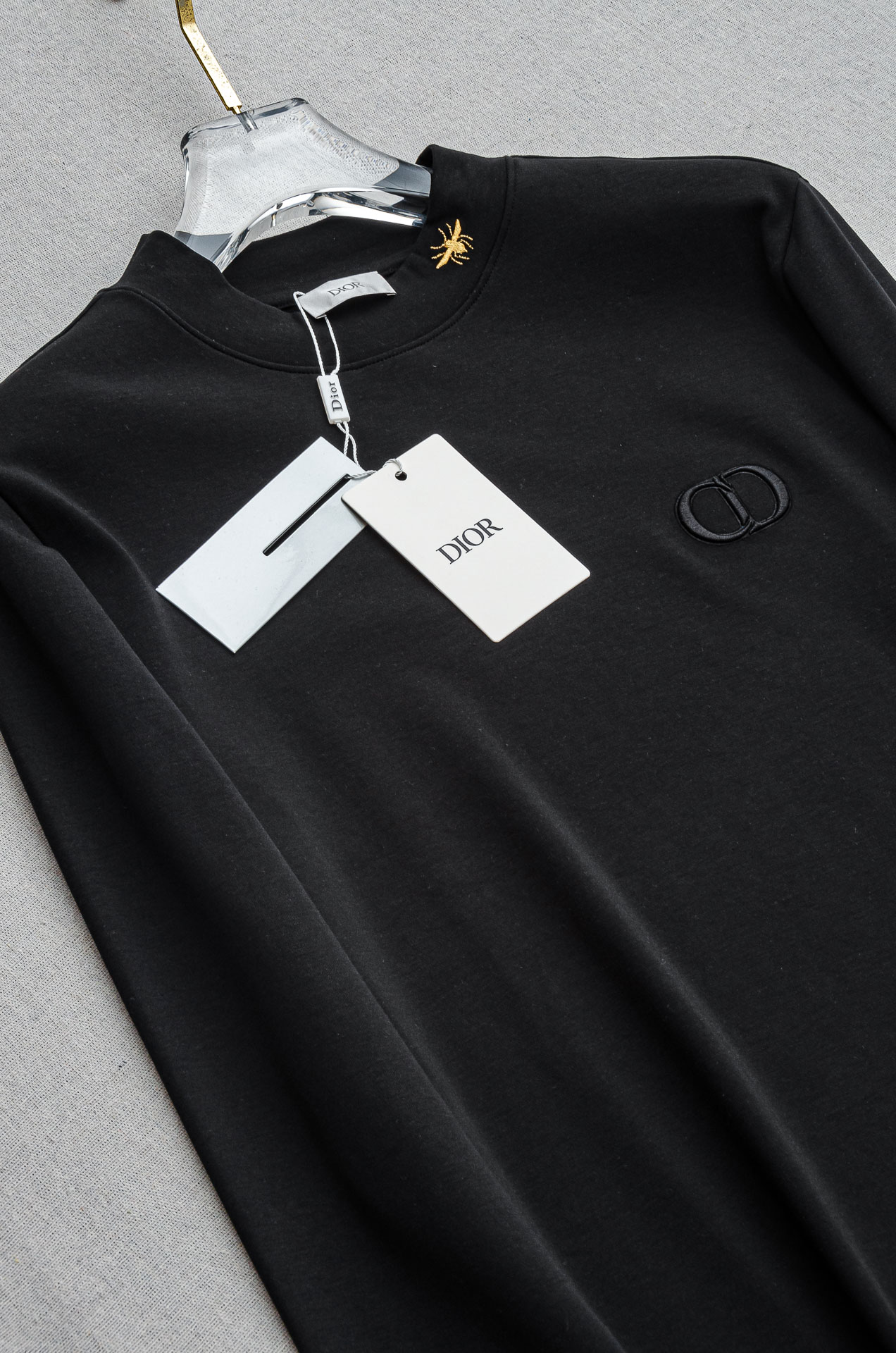 25FW秋冬新款 立体刺绣男士长袖T恤衫#把重心都放在了面料上，出口海外的订单，客供进口精选42%棉58