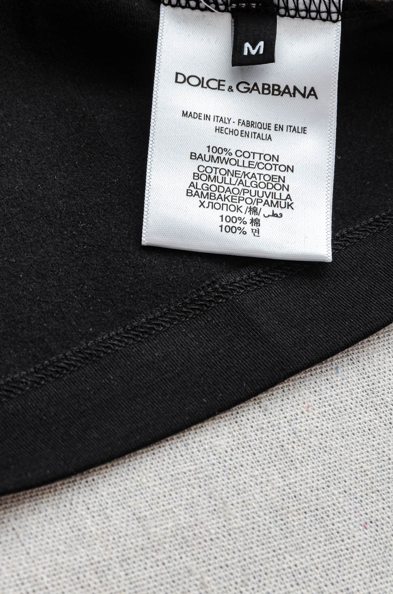 DG 25FW秋冬新款 立体刺绣男士长袖T恤衫#把重心都放在了面料上，出口海外的订单，客供进口精选42%