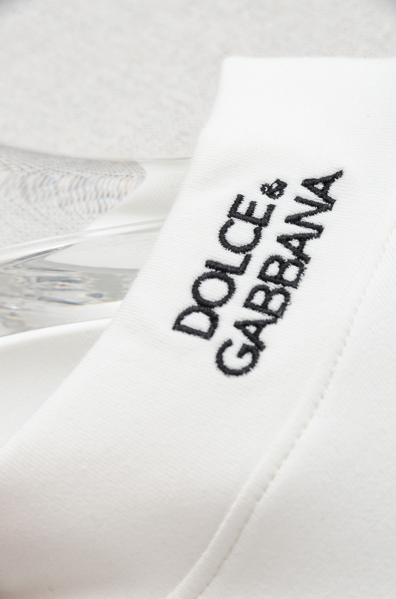 DG 25FW秋冬新款 立体刺绣男士长袖T恤衫#把重心都放在了面料上，出口海外的订单，客供进口精选42%