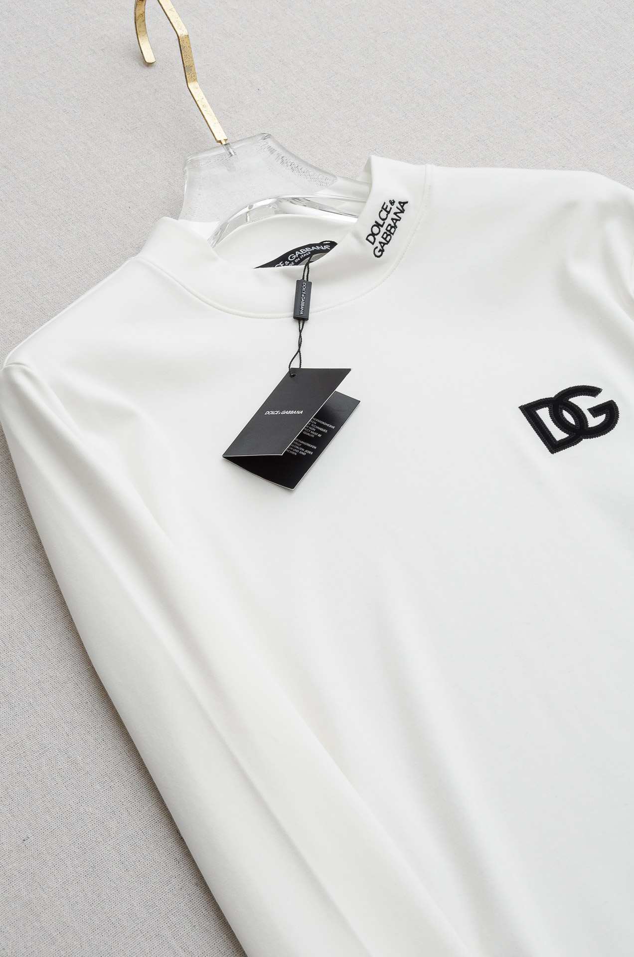 DG 25FW秋冬新款 立体刺绣男士长袖T恤衫#把重心都放在了面料上，出口海外的订单，客供进口精选42%