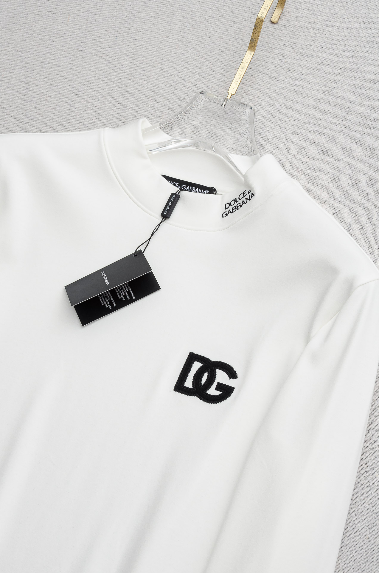 DG 25FW秋冬新款 立体刺绣男士长袖T恤衫#把重心都放在了面料上，出口海外的订单，客供进口精选42%