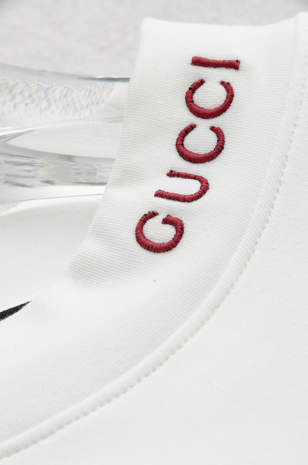 Gucci 25FW秋冬新款 立体刺绣男士长袖T恤衫#把重心都放在了面料上，出口海外的订单，客供进口精选