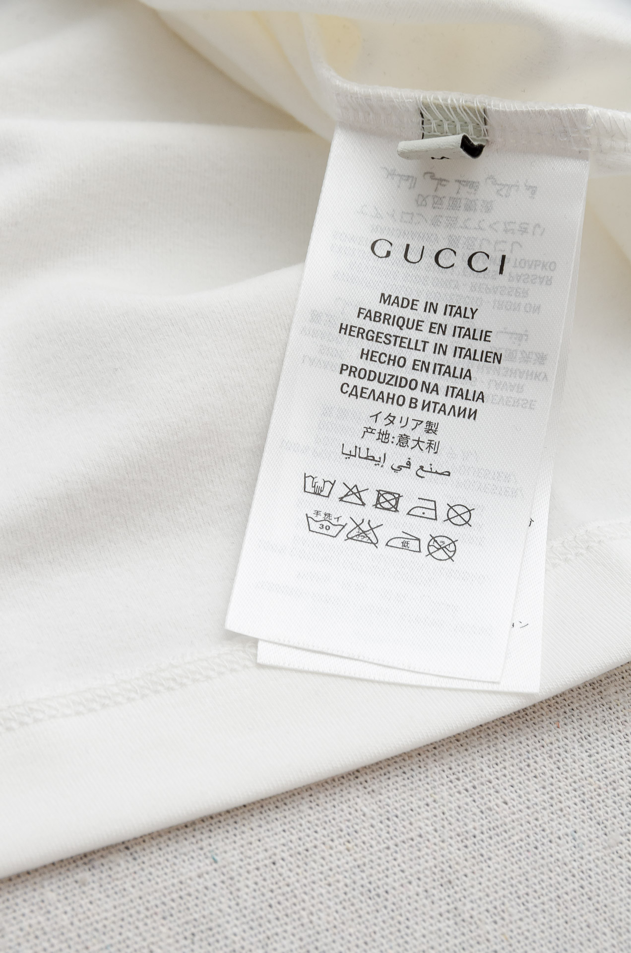 Gucci 25FW秋冬新款 立体刺绣男士长袖T恤衫#把重心都放在了面料上，出口海外的订单，客供进口精选