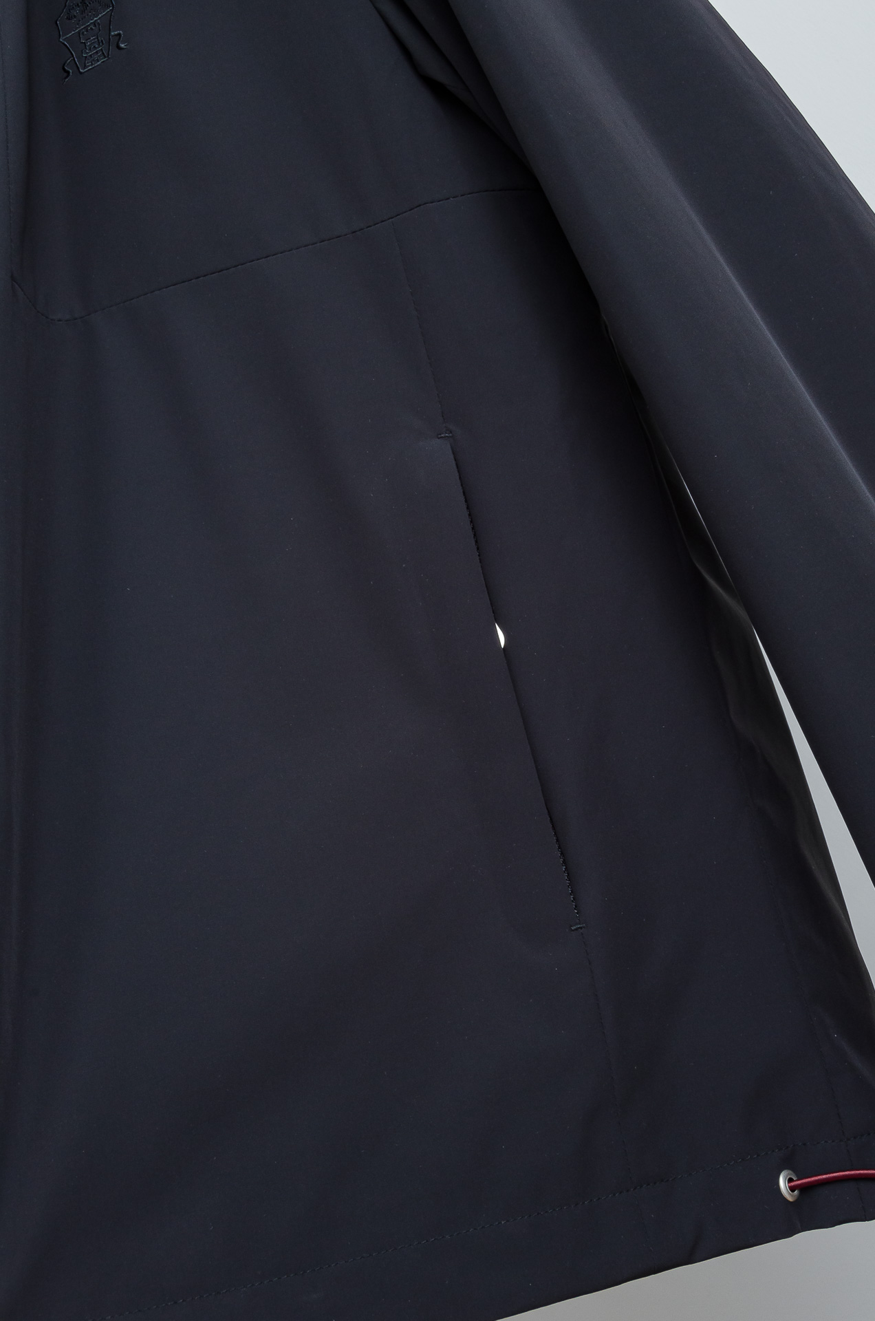 ☀️☀️BC 2025FW秋冬最新连帽夹克外套#【可拆卸帽】是一款兼具风格与舒适感的时尚选择。内外两种不