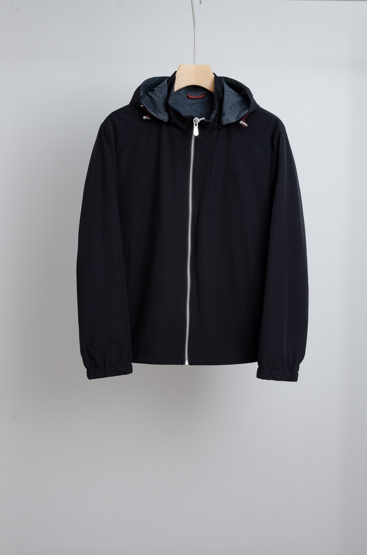 ☀️☀️BC 2025FW秋冬最新连帽夹克外套#【可拆卸帽】是一款兼具风格与舒适感的时尚选择。内外两种不