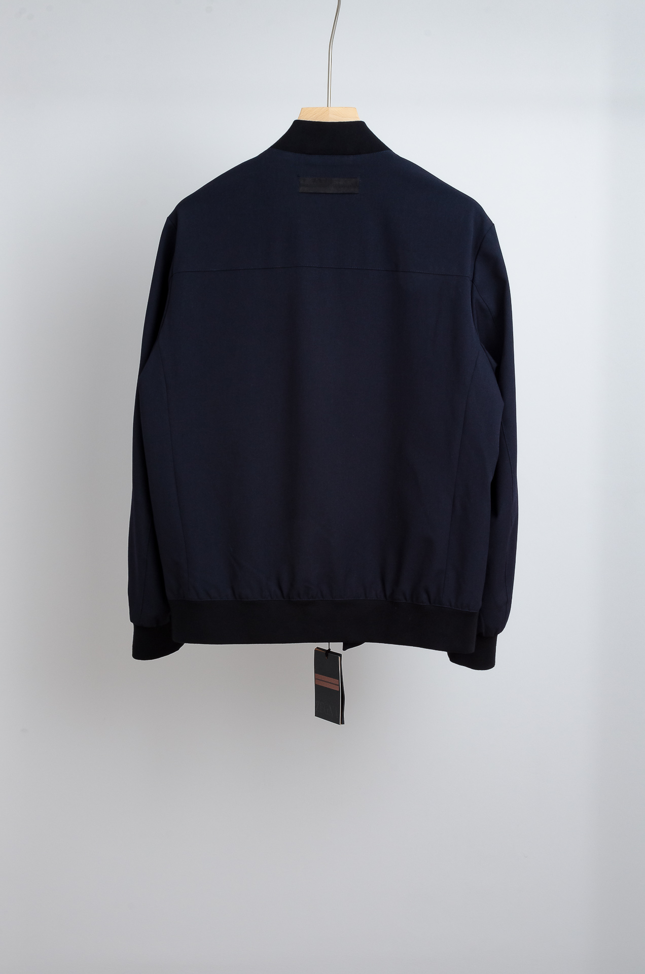 ☀️☀️zegna 2025Fw最新男士休闲夹克外套#上身十分的舒适，质感超级的细腻且柔软！休闲商务都可