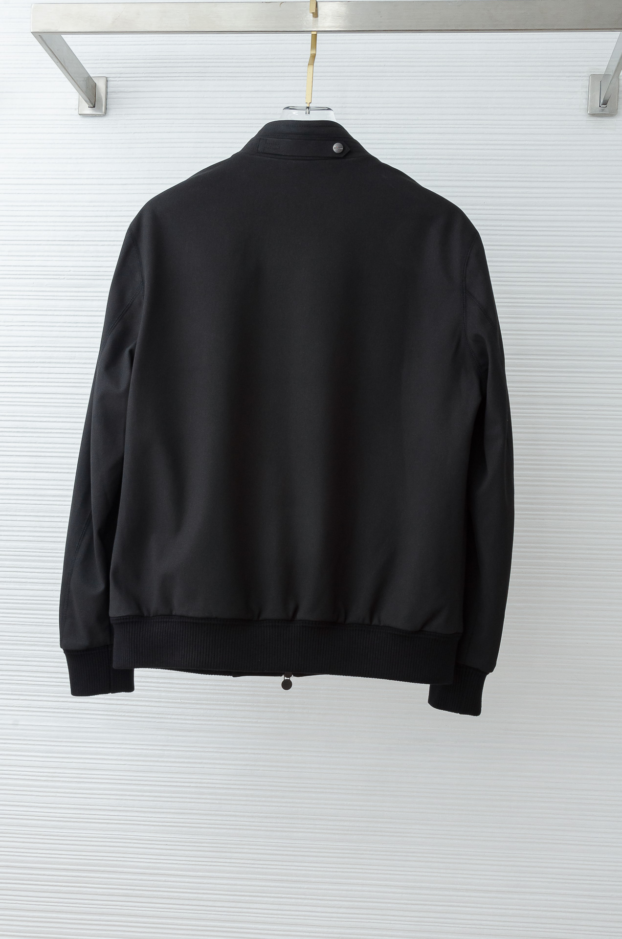 kiton 2025Fw最新男士休闲夹克外套#上身十分的舒适，质感超级的细腻且柔软！休闲商务都可以完美的