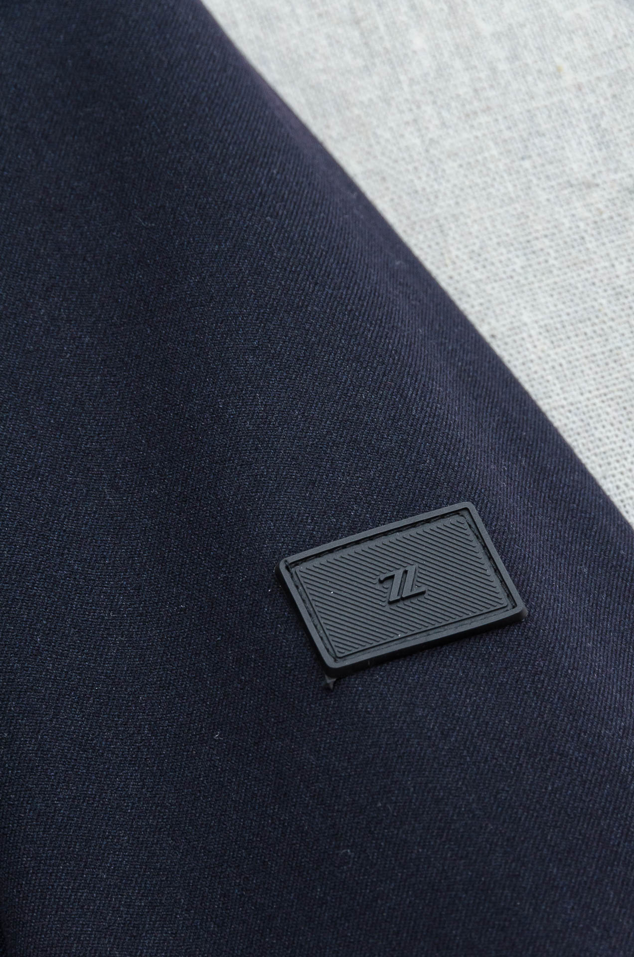 zegna 2025Fw最新男士休闲夹克外套#上身十分的舒适，质感超级的细腻且柔软！休闲商务都可以完美的