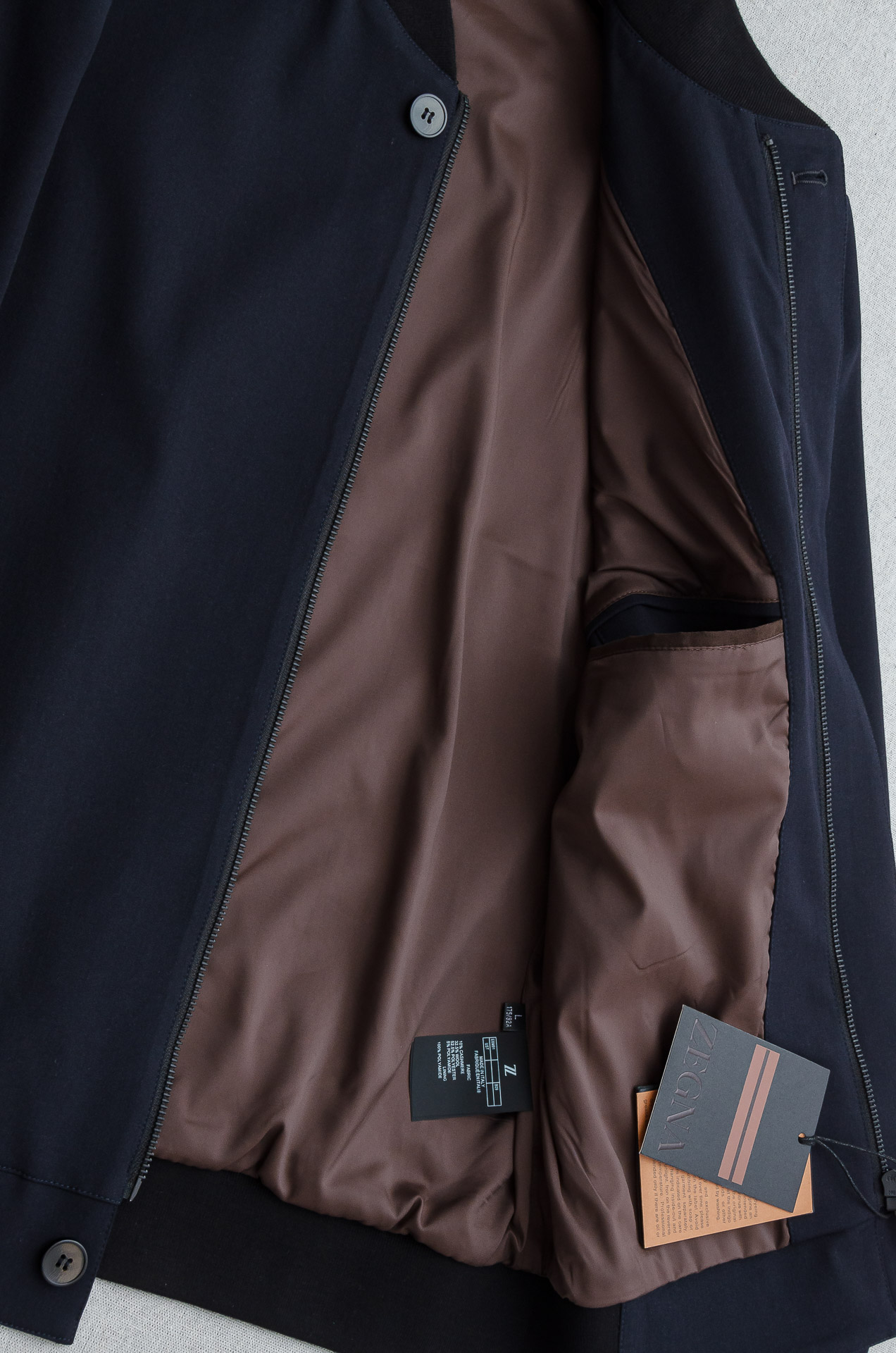 zegna 2025Fw最新男士休闲夹克外套#上身十分的舒适，质感超级的细腻且柔软！休闲商务都可以完美的