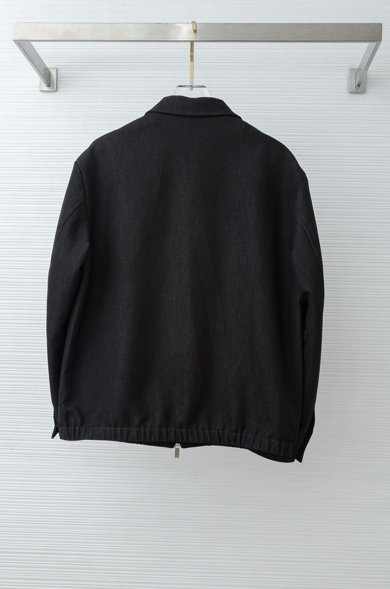 dio#r迪/奥 2025FW秋冬最新翻领搭配口袋刺绣设计男士休闲夹克外套#挺阔感十足，穿上身是非常能修