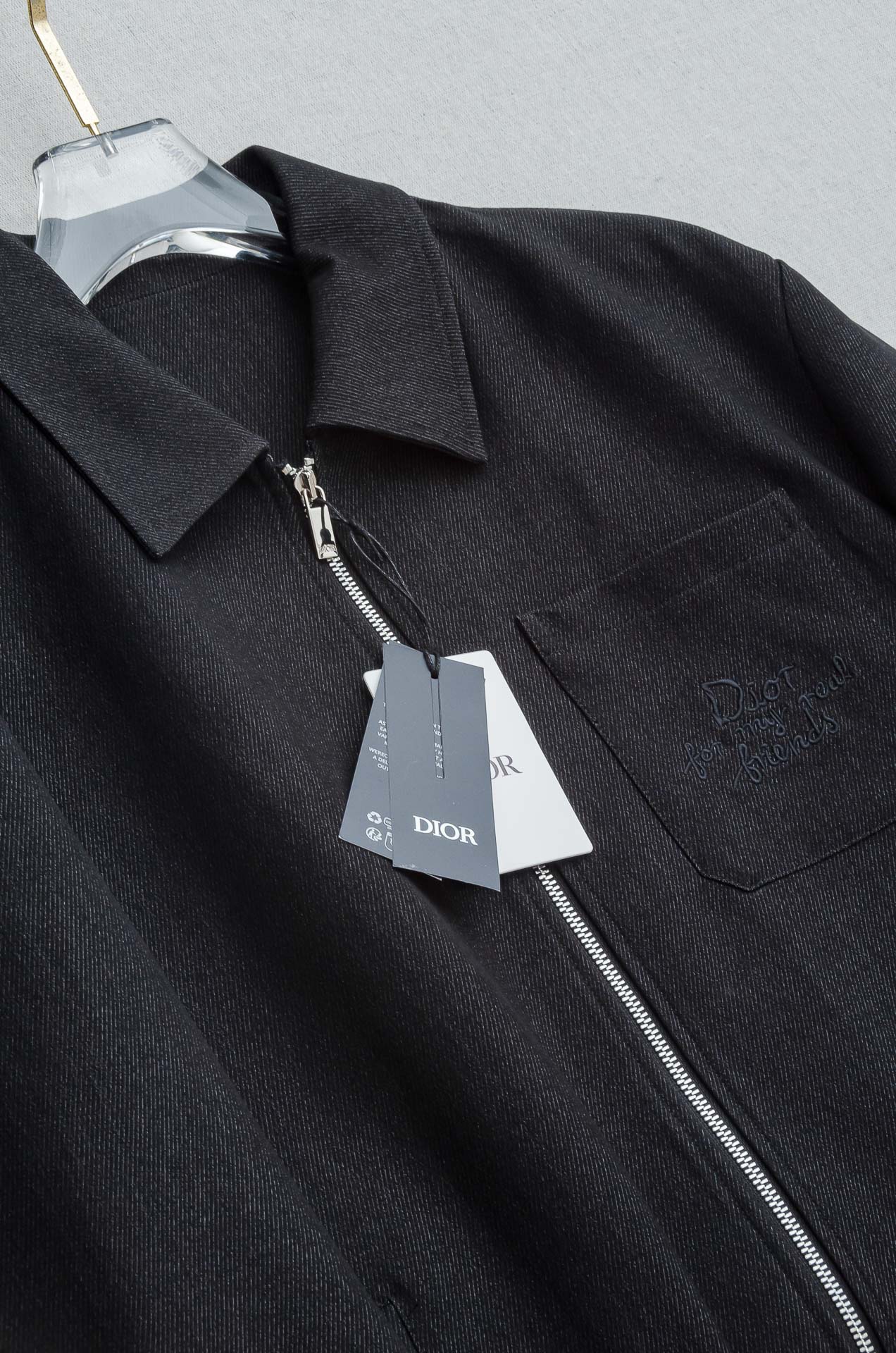 dio#r迪/奥 2025FW秋冬最新翻领搭配口袋刺绣设计男士休闲夹克外套#挺阔感十足，穿上身是非常能修