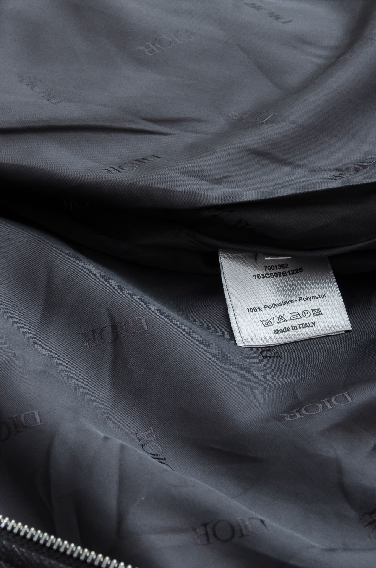 dio#r迪/奥 2025FW秋冬最新翻领搭配口袋刺绣设计男士休闲夹克外套#挺阔感十足，穿上身是非常能修