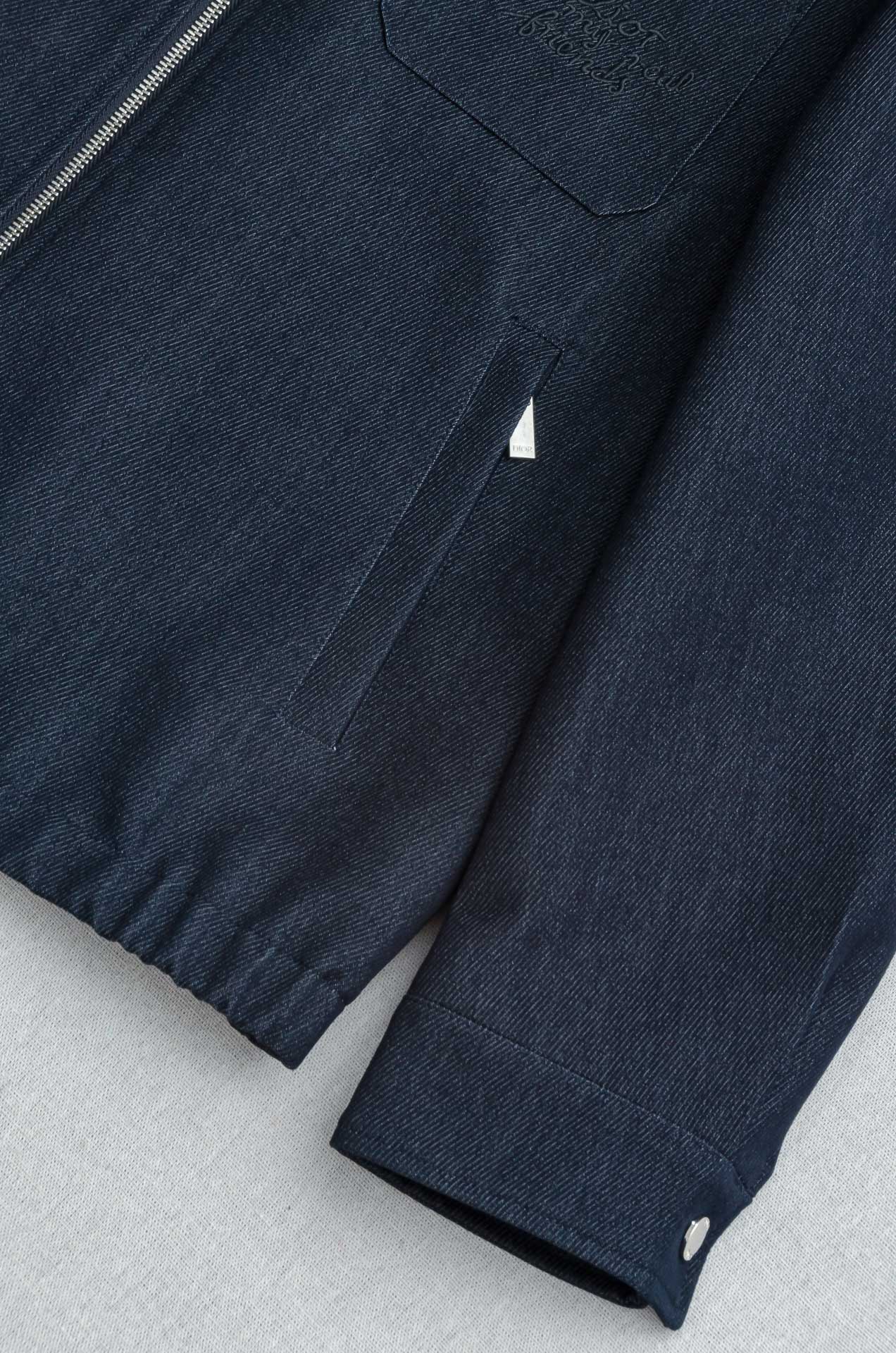 dio#r迪/奥 2025FW秋冬最新翻领搭配口袋刺绣设计男士休闲夹克外套#挺阔感十足，穿上身是非常能修