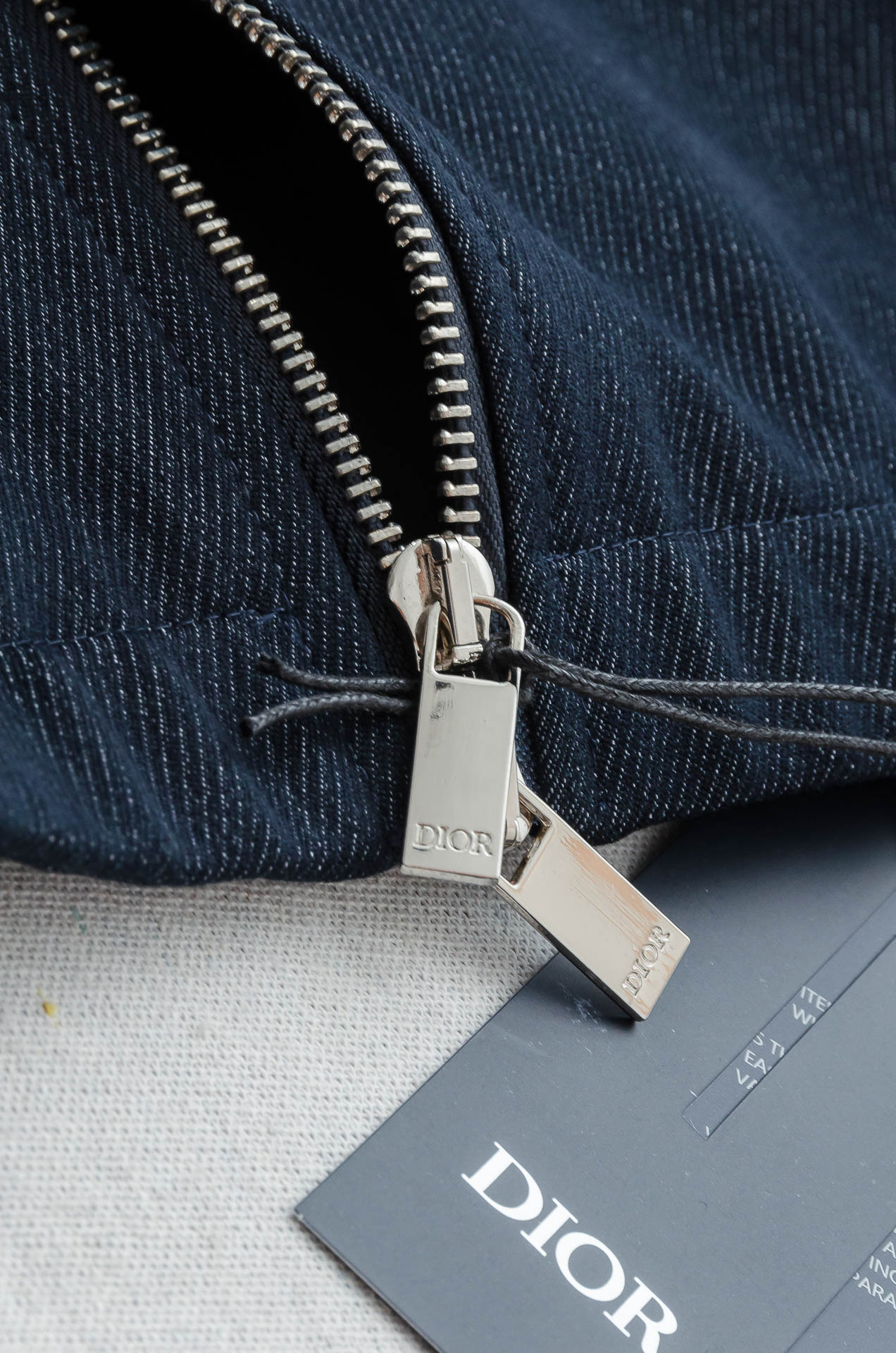 dio#r迪/奥 2025FW秋冬最新翻领搭配口袋刺绣设计男士休闲夹克外套#挺阔感十足，穿上身是非常能修