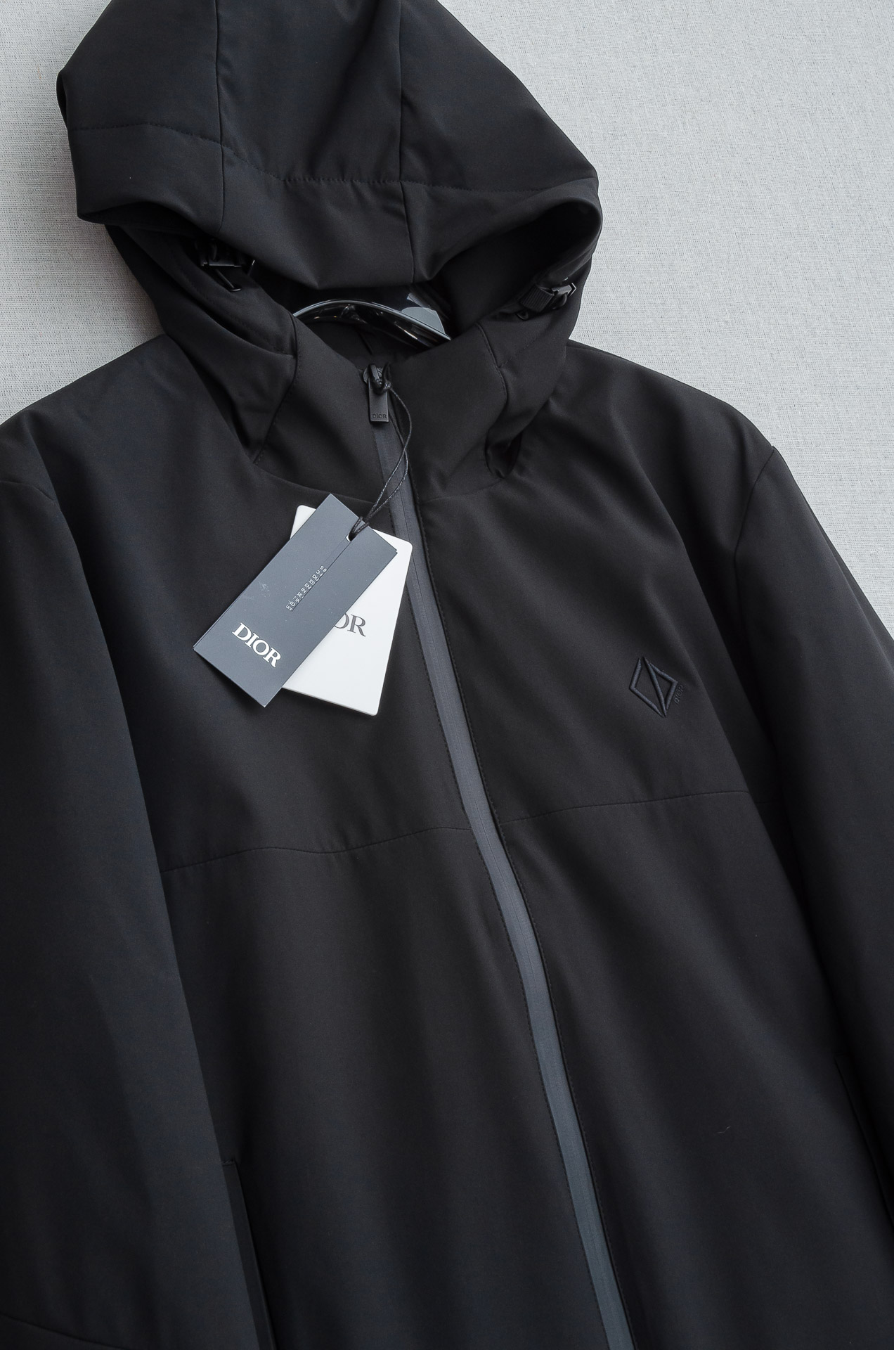 Dio*r 迪/奥 5️⃣ 25FW最新白鹅绒填充连帽男士羽绒服外套#填充物:90% 白鹅绒 10%羽毛