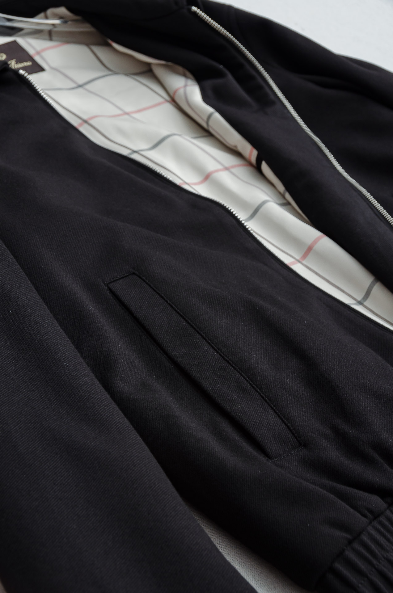 lP🆕 FW秋冬最新经典羊毛混纺翻领夹克外套#低调却不失细节，无论是搭配西装裤还是牛仔裤，都能穿出恰到好