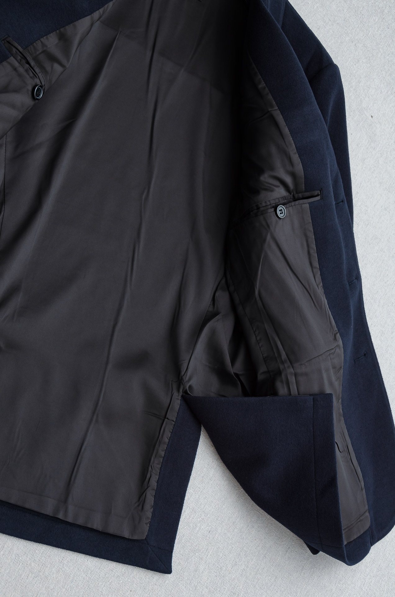 PRADA普拉达26FW秋冬新款绵羊毛混纺西服#三粒扣商务休闲西装外套！同步官网发售 最新款羊毛西装，在