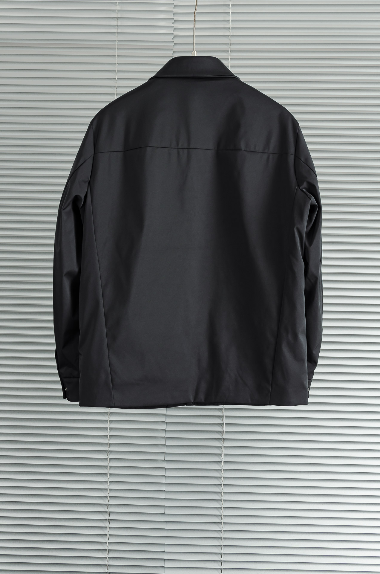 New# Pra＊da普/拉达5️⃣25FW最新90白鹅绒填充男士翻领羽绒外套# Re-Nylon再生尼