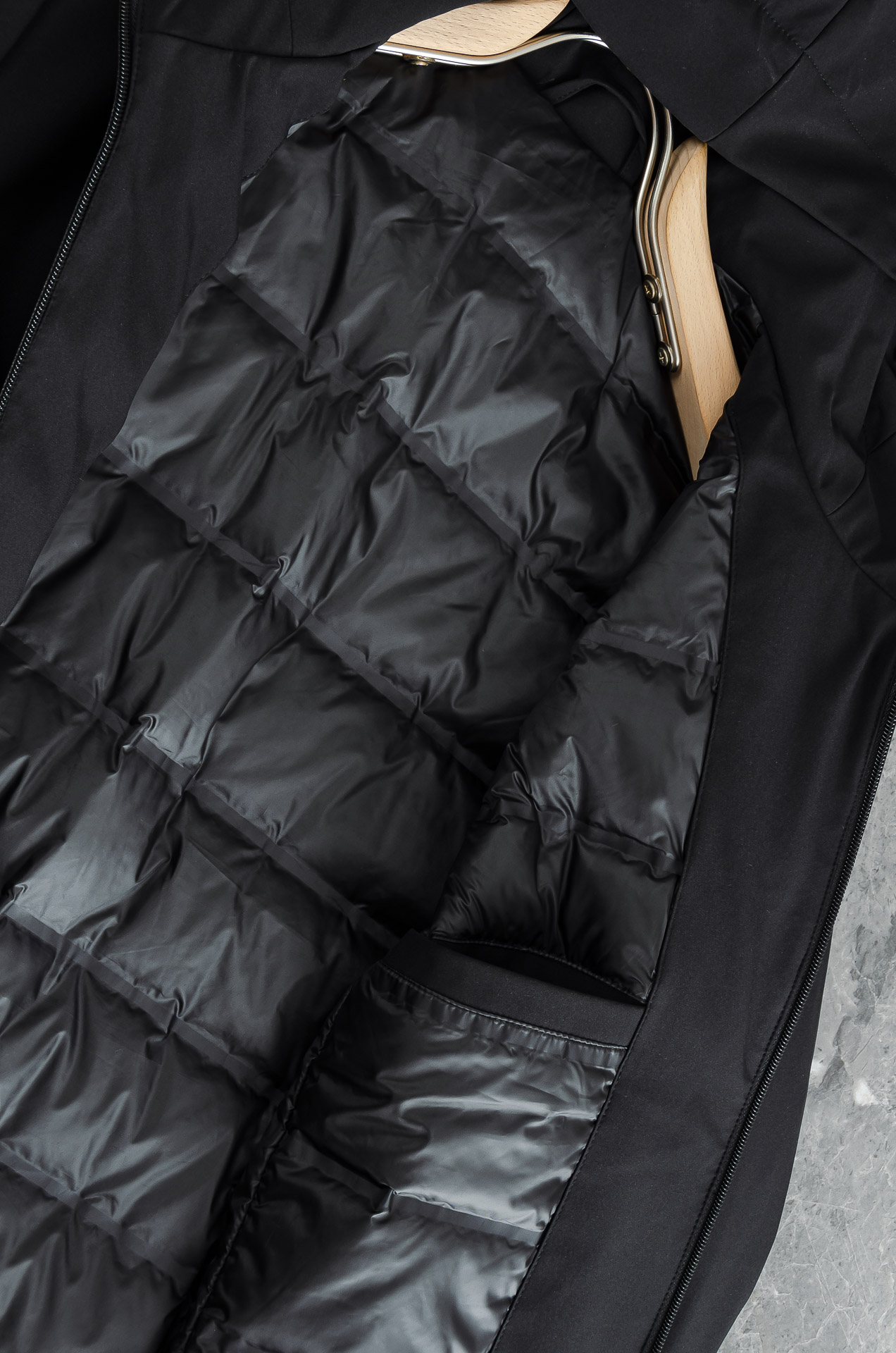 New# Di*or 迪/奥 5️⃣2025FW最新白鹅绒填充连帽男士羽绒服外套#填充物:90% 白鹅绒