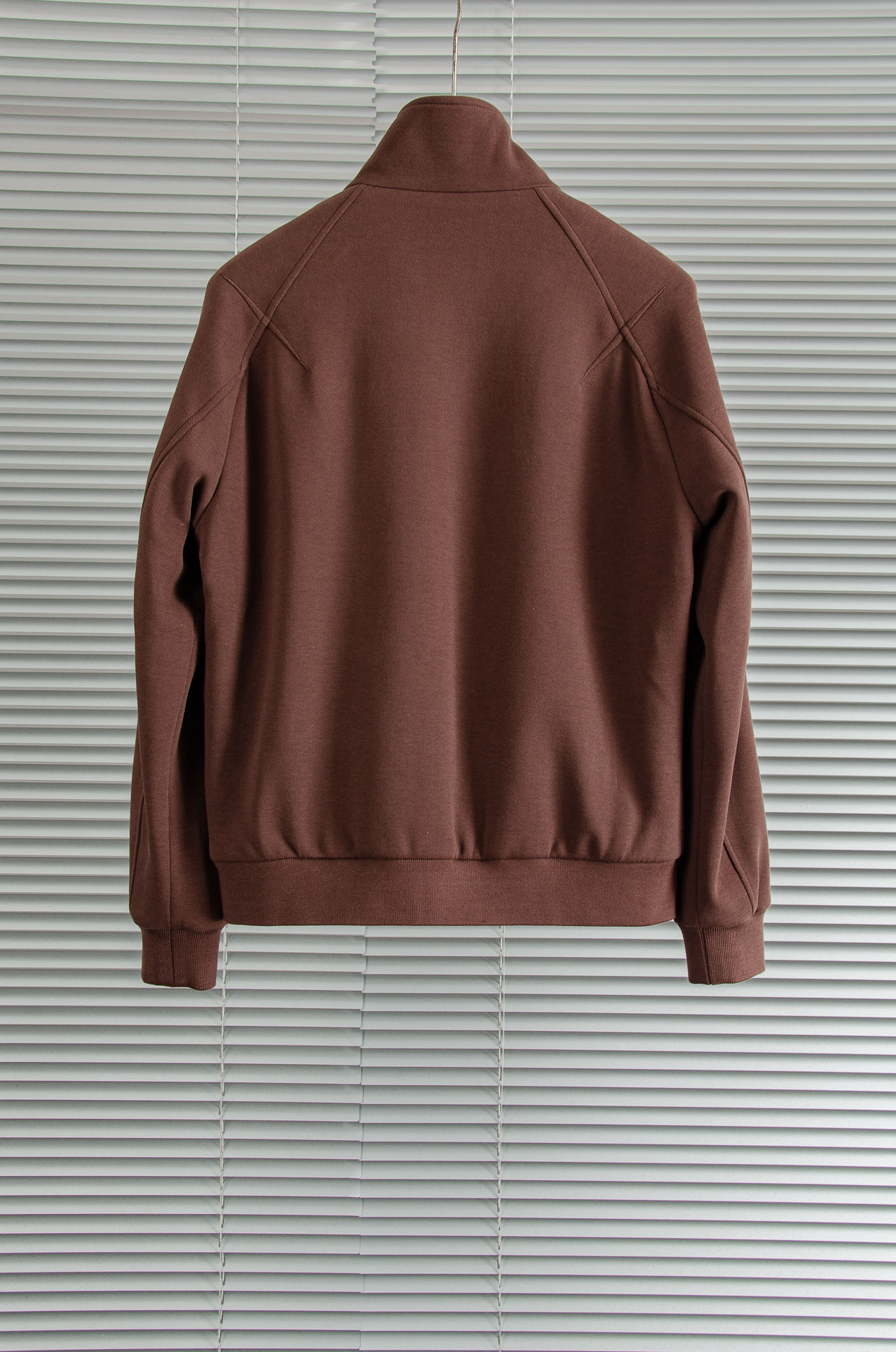 杰尼亚zegna 2025FW秋冬最新经典夹克外套#低调却不失细节，无论是搭配西装裤还是牛仔裤，都能穿出