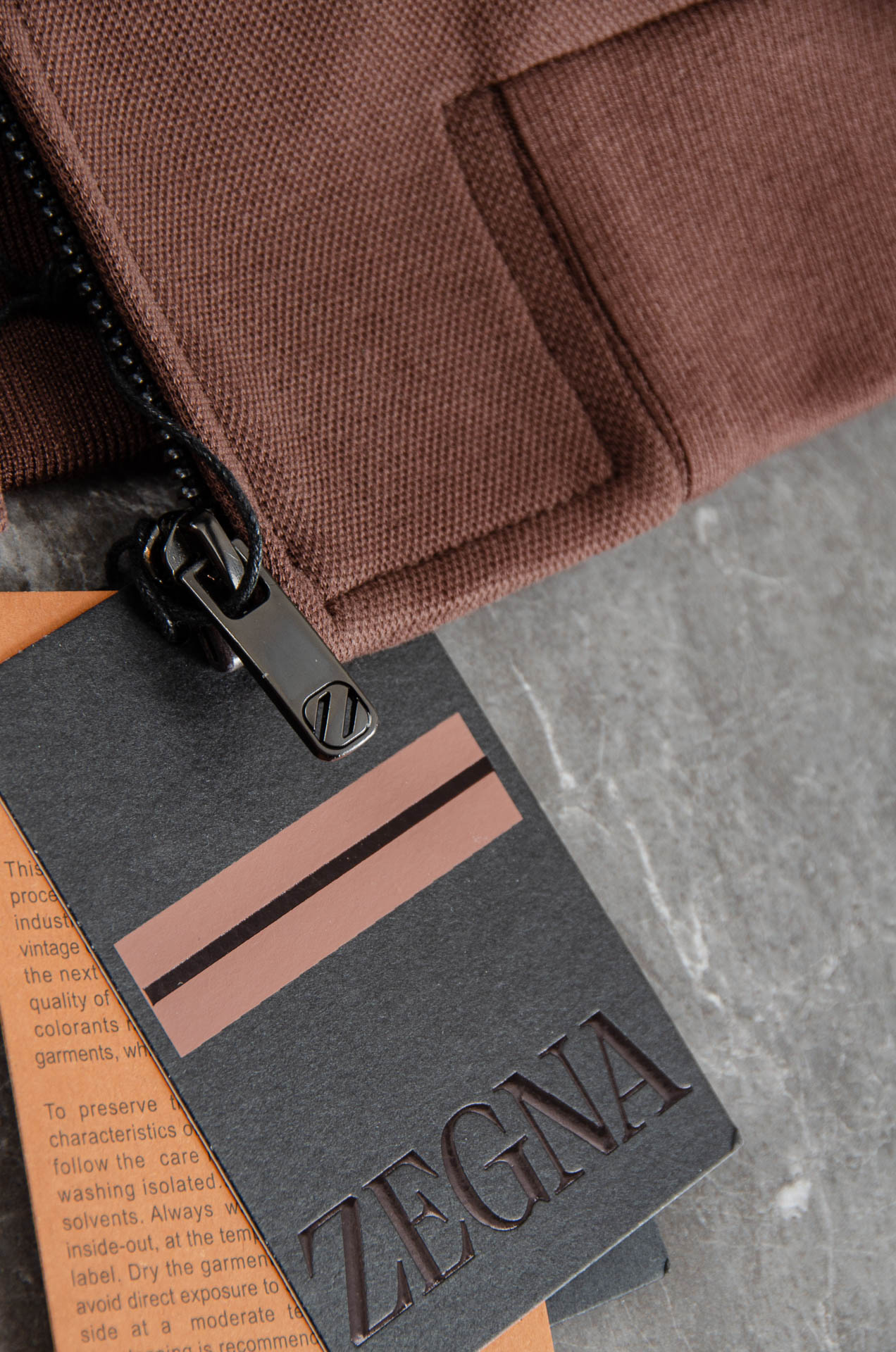 杰尼亚zegna 2025FW秋冬最新经典夹克外套#低调却不失细节，无论是搭配西装裤还是牛仔裤，都能穿出