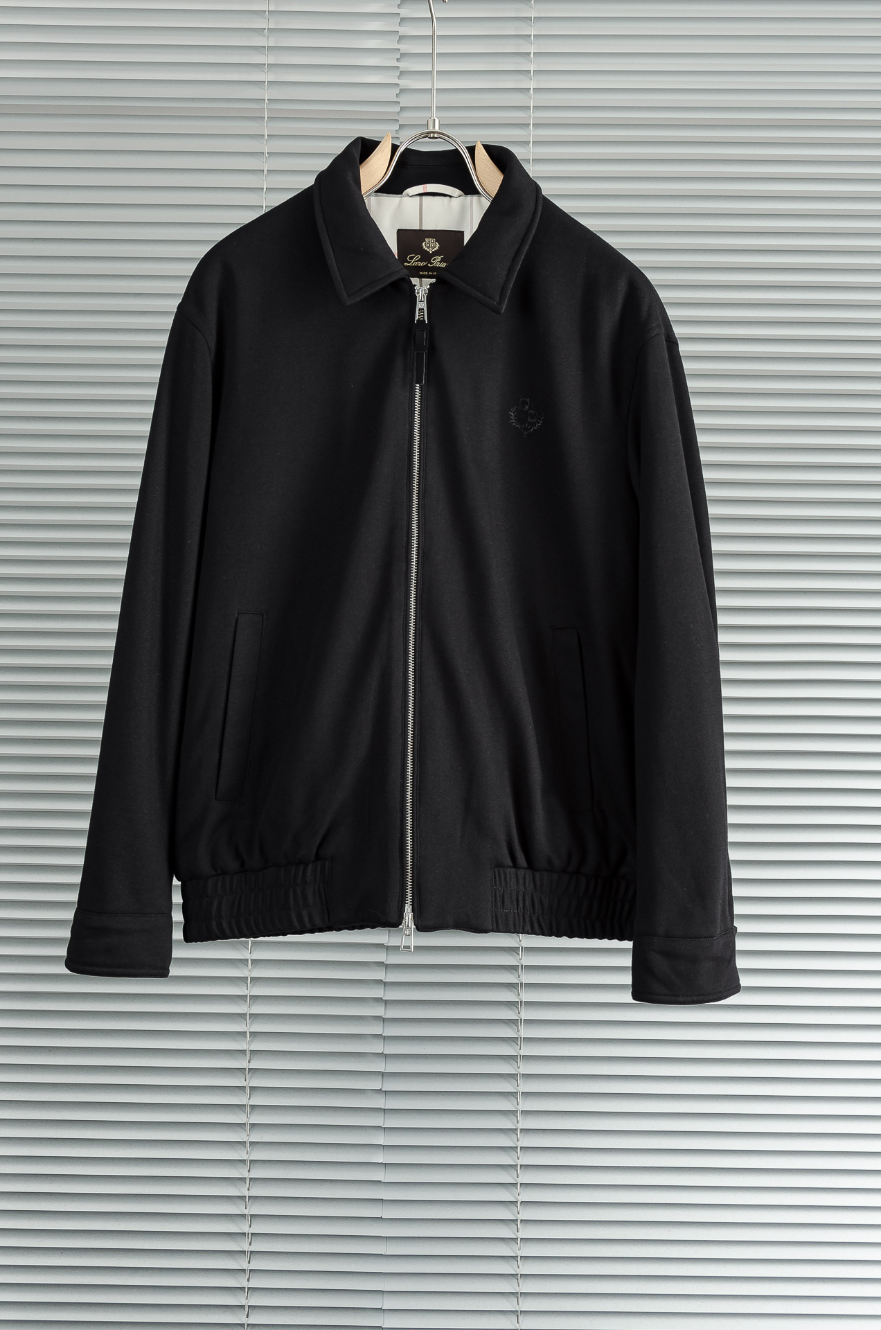 lP🆕 FW秋冬最新经典羊毛混纺翻领夹克外套#低调却不失细节，无论是搭配西装裤还是牛仔裤，都能穿出恰到好