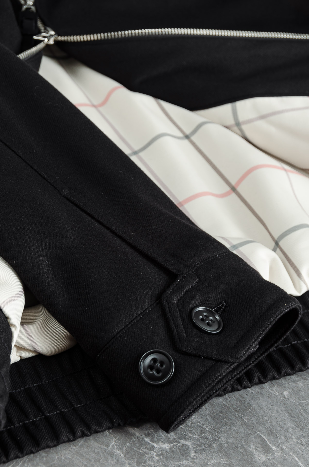 lP🆕 FW秋冬最新经典羊毛混纺翻领夹克外套#低调却不失细节，无论是搭配西装裤还是牛仔裤，都能穿出恰到好