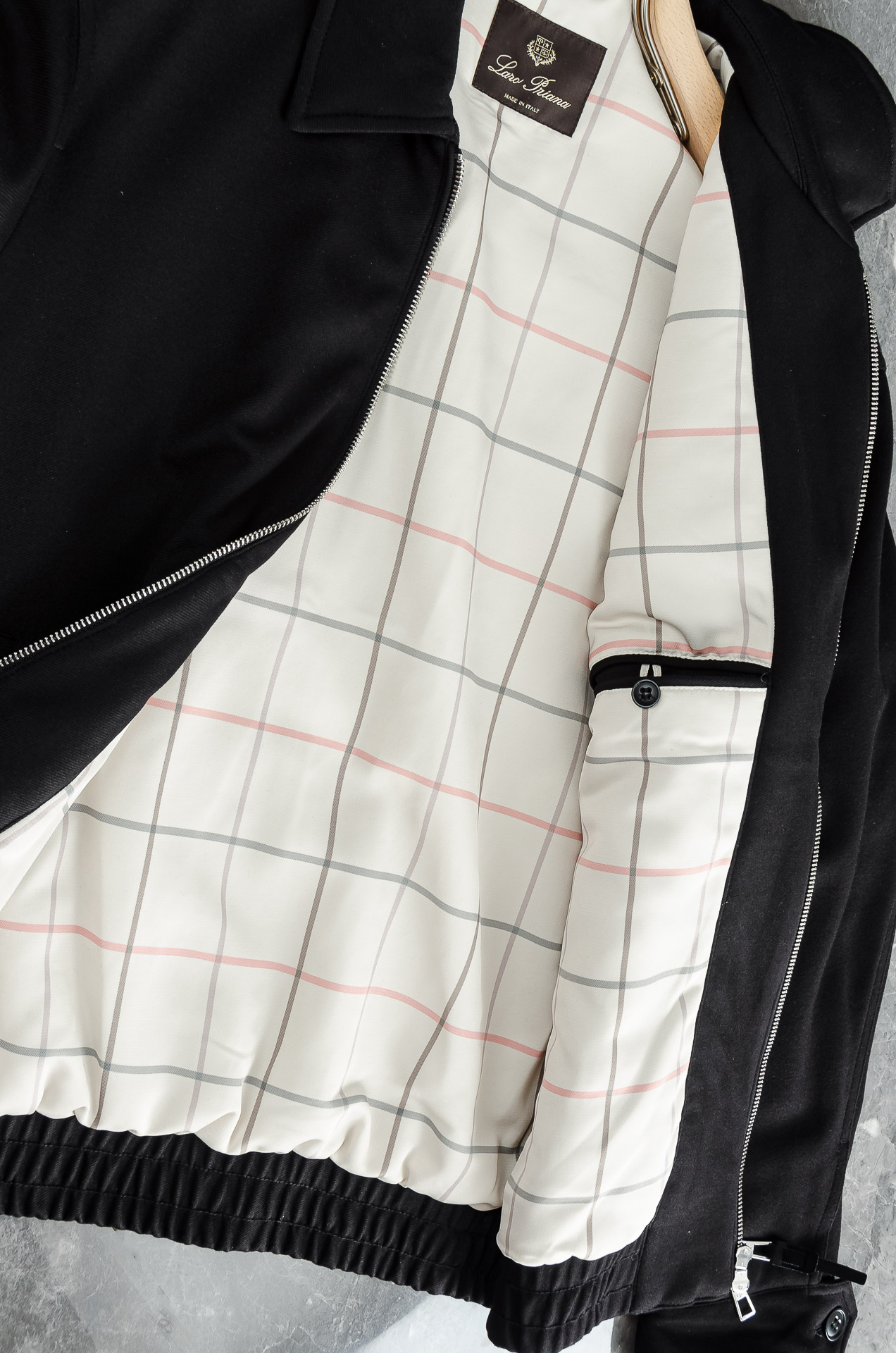 lP🆕 FW秋冬最新经典羊毛混纺翻领夹克外套#低调却不失细节，无论是搭配西装裤还是牛仔裤，都能穿出恰到好