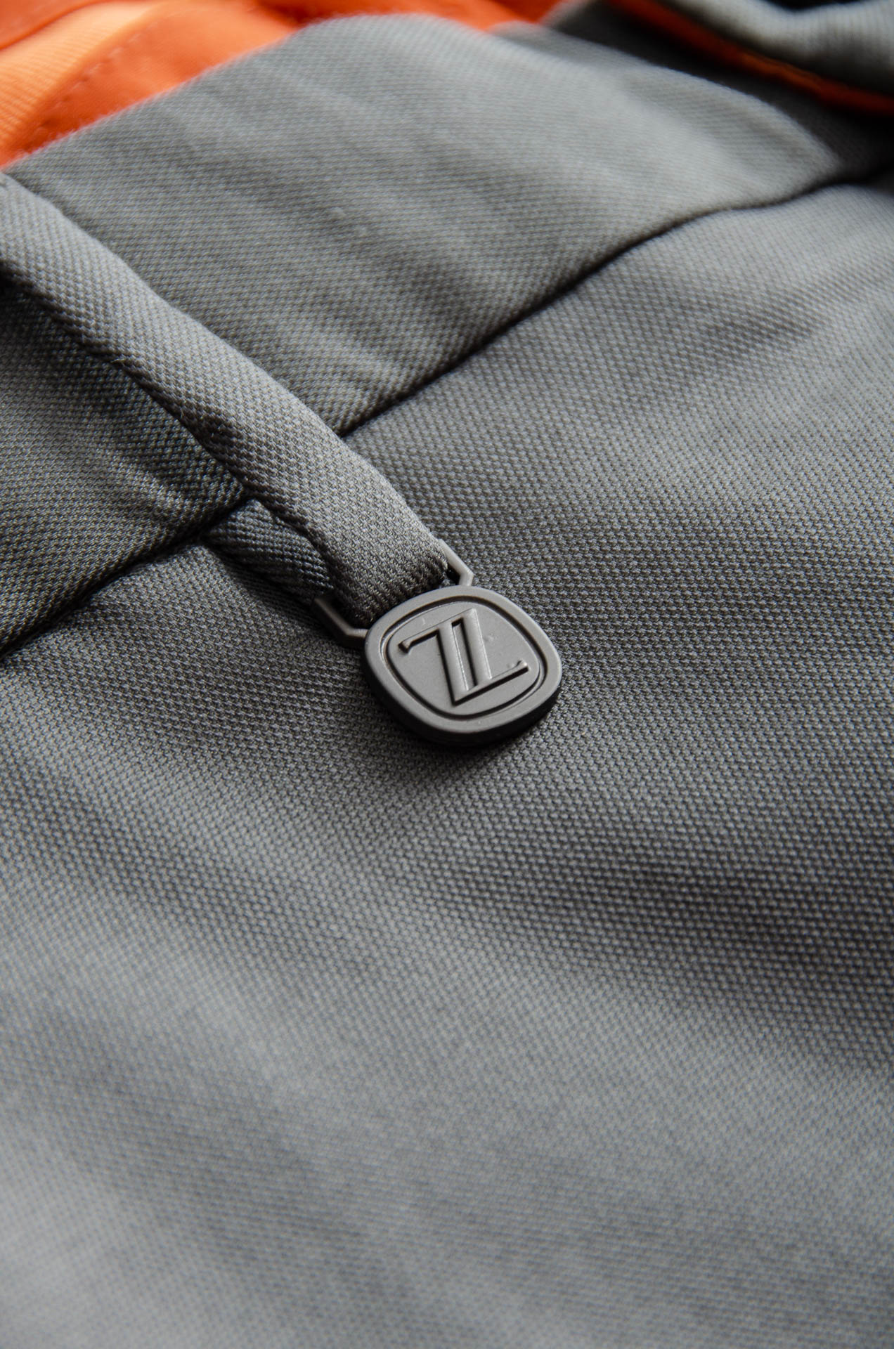 zegna杰尼亚25FW秋冬新款轻奢时尚定制休闲西裤，简洁干练的风格，精致卓越的品质男装，每款的设计点跟