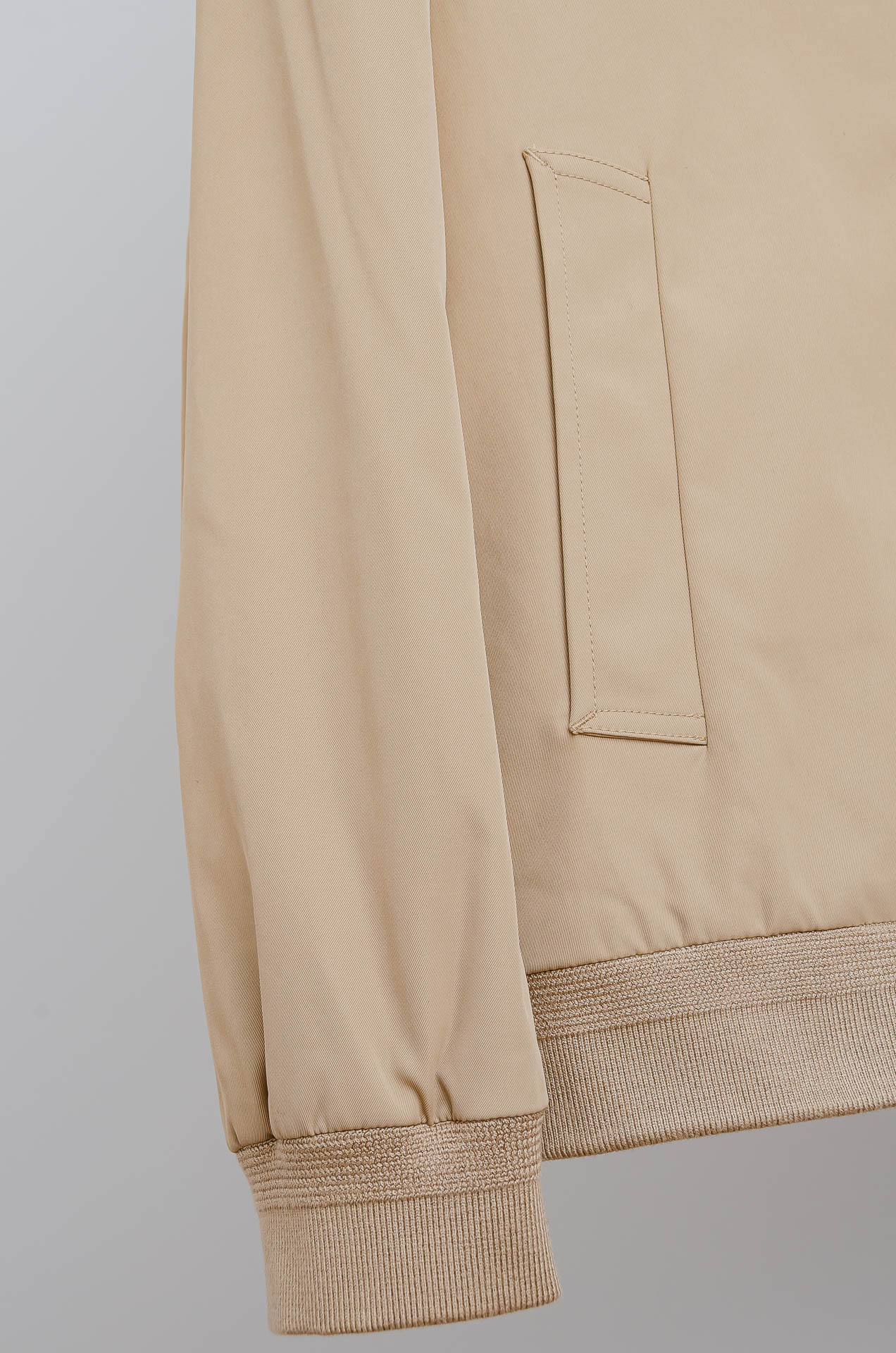 ☀️☀️25FW秋冬最新出品 棉质BUR王牌尖货， 原厂原料棉纺厂特供长绒精纺棉质混纺斜纹材质打造。内侧