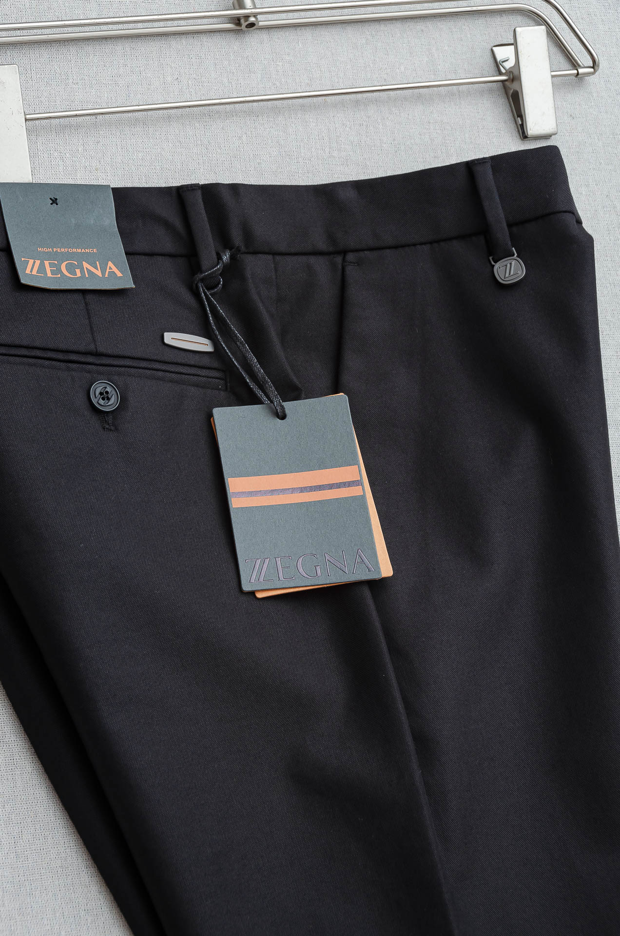 Zeg#na. 杰尼/亚25FW秋冬新款轻奢时尚定制休闲西裤#简洁干练的风格，精致卓越的品质男装，每款的