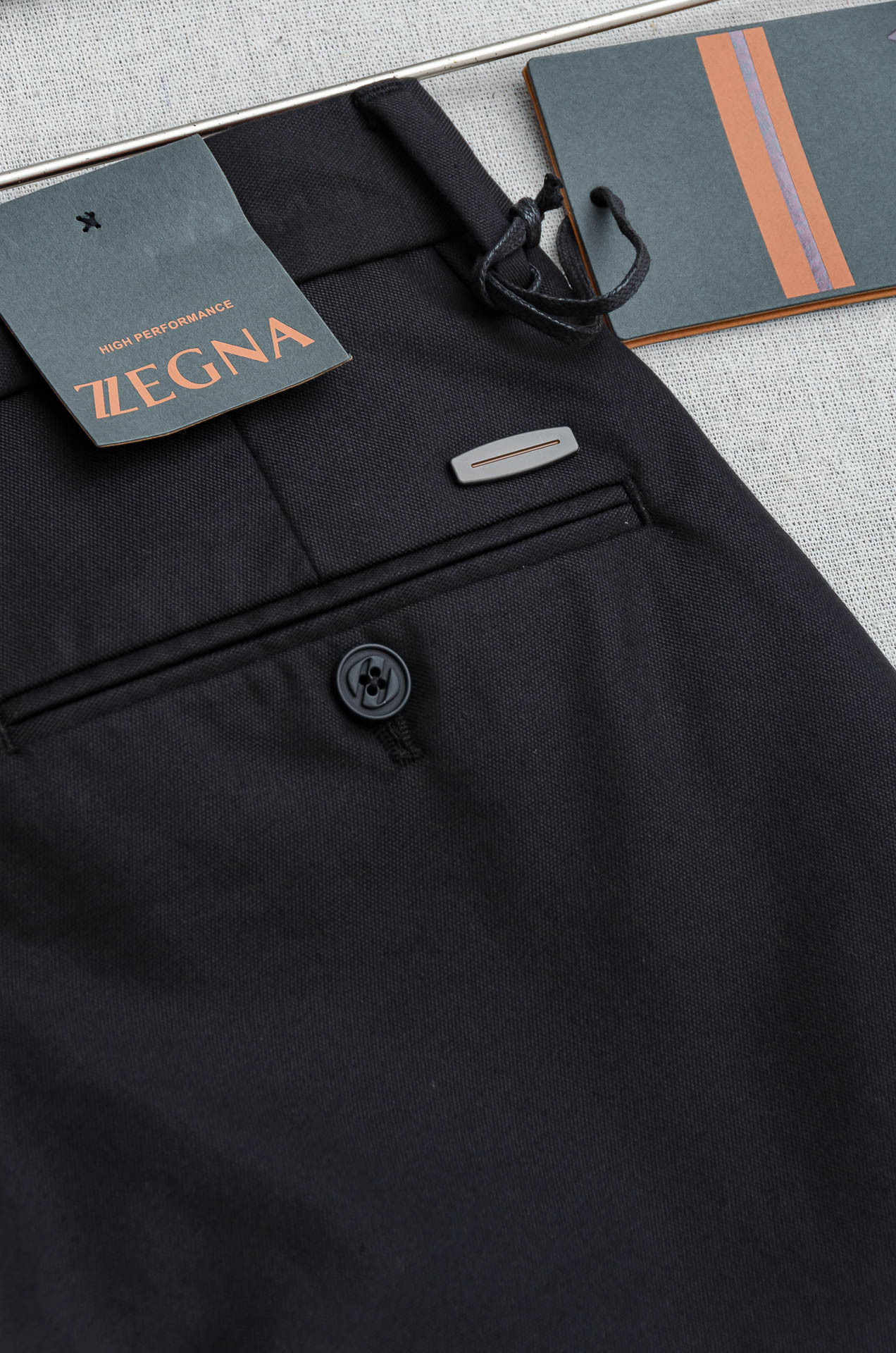 Zeg#na. 杰尼/亚25FW秋冬新款轻奢时尚定制休闲西裤#简洁干练的风格，精致卓越的品质男装，每款的