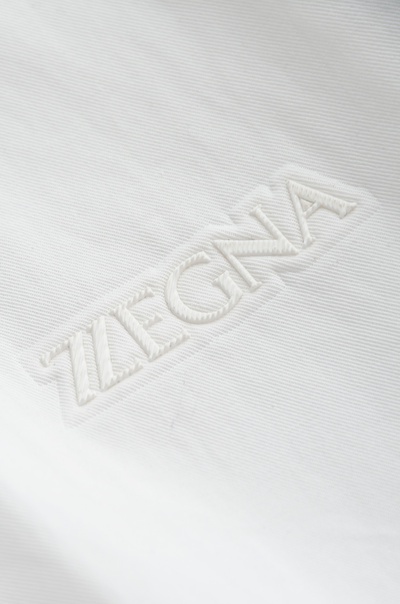 杰尼亚zegna2025最新男士牛津布长袖衬衫，香港贸易公司货，纯正洋行渠道，品相完美如斯，高端意大利原