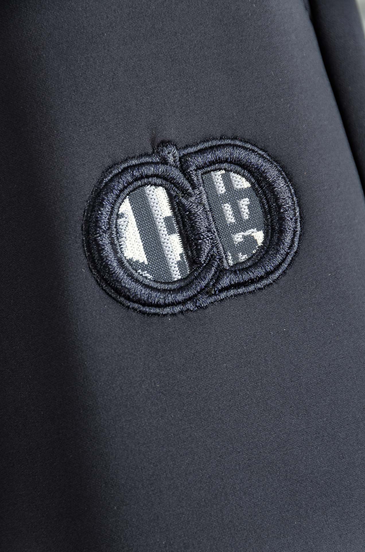 Dior 迪奥2025FW新品 立体刺绣修饰弹力抽绳腰头男士休闲舒适直筒长裤其匠心打造，毋庸置疑的极品重