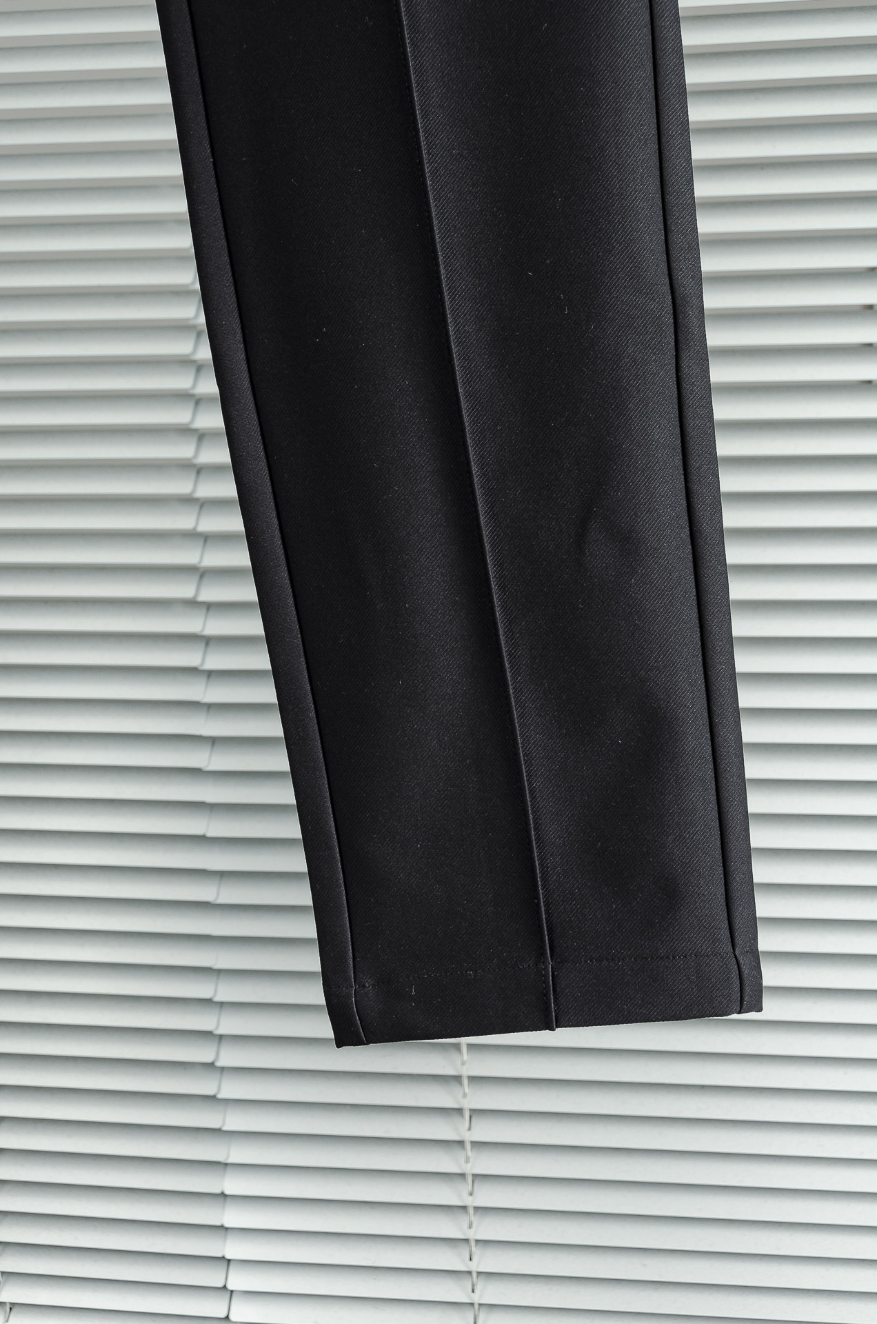 COACH 2025FW新品 立体刺绣修饰弹力抽绳腰头男士休闲舒适直筒长裤其匠心打造，毋庸置疑的极品重磅