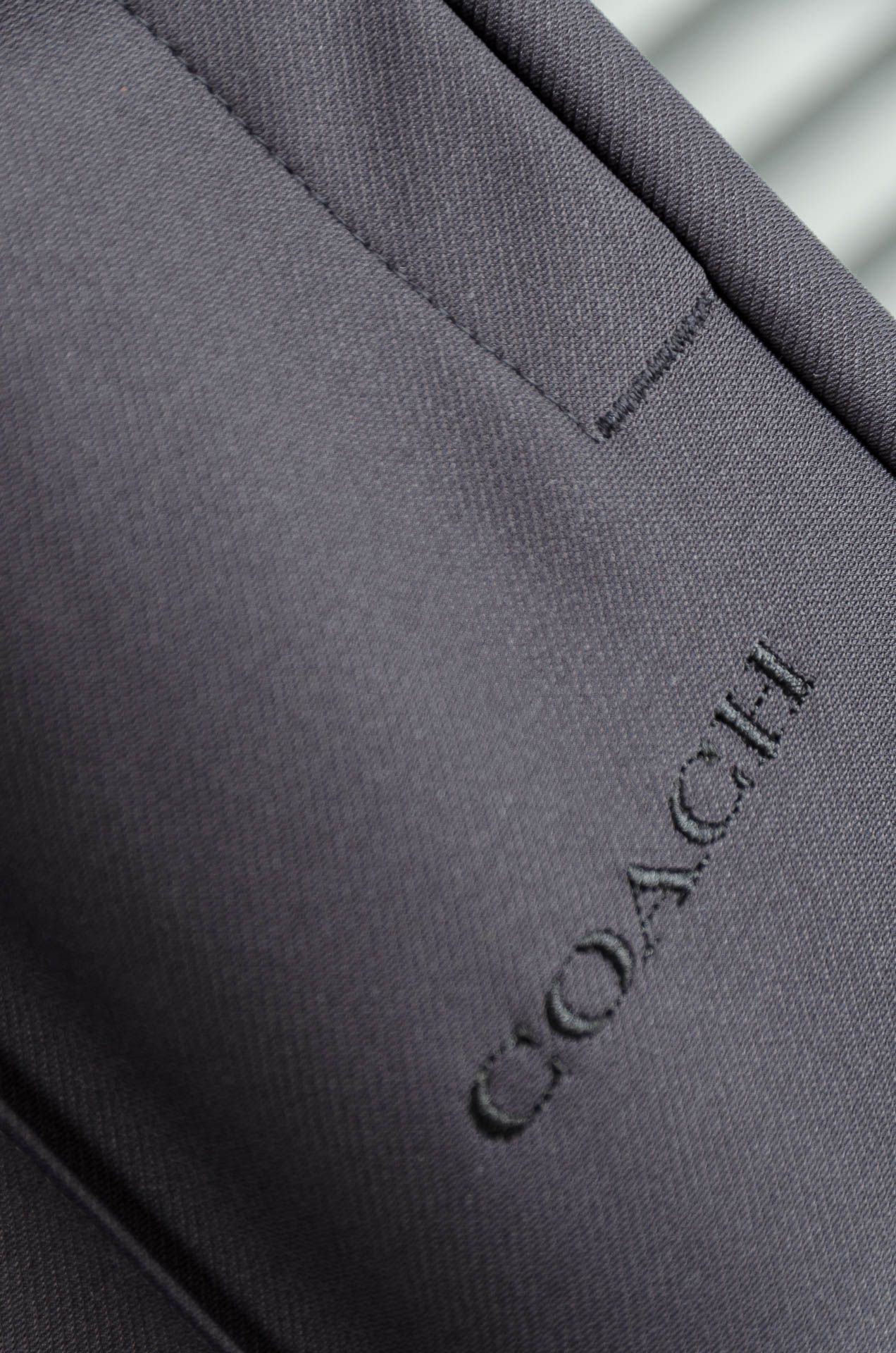 COACH 2025FW新品 立体刺绣修饰弹力抽绳腰头男士休闲舒适直筒长裤其匠心打造，毋庸置疑的极品重磅