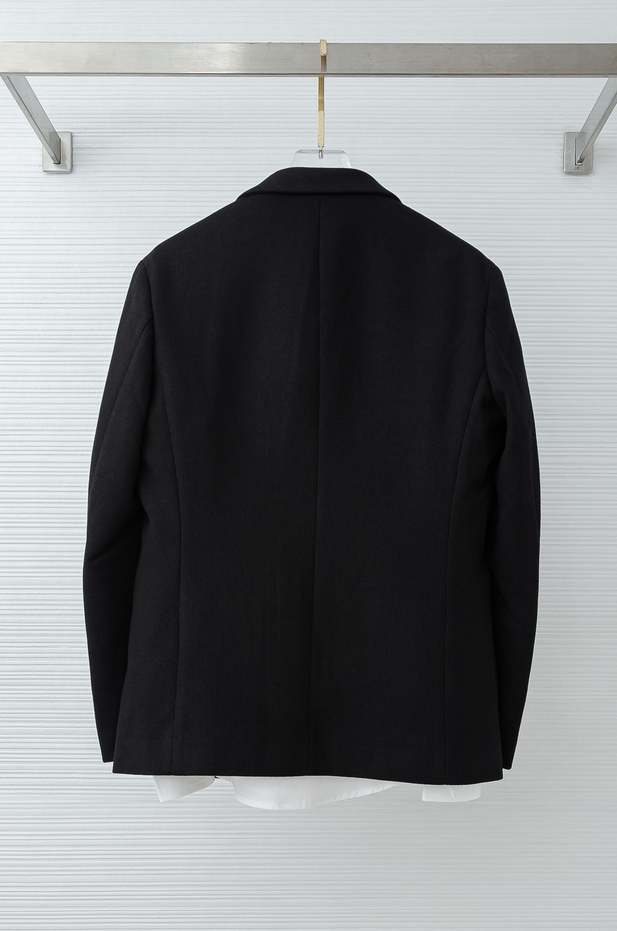 Ze/gna.杰尼/亚2025FW羊毛混纺胸标点缀男士商务休闲西服#舒适有弹力，区别于普通的西装面料，这