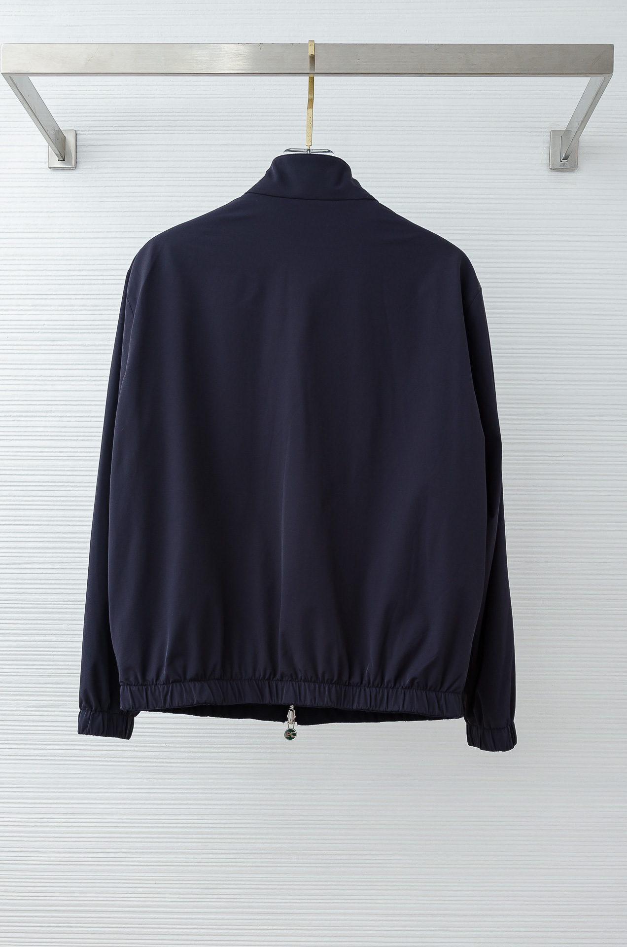 kiton 双面设计A面羊毛+羊绒B面高支高密定织三防面料呈现不同质感风格！双面穿立领夹克外套#采用双面