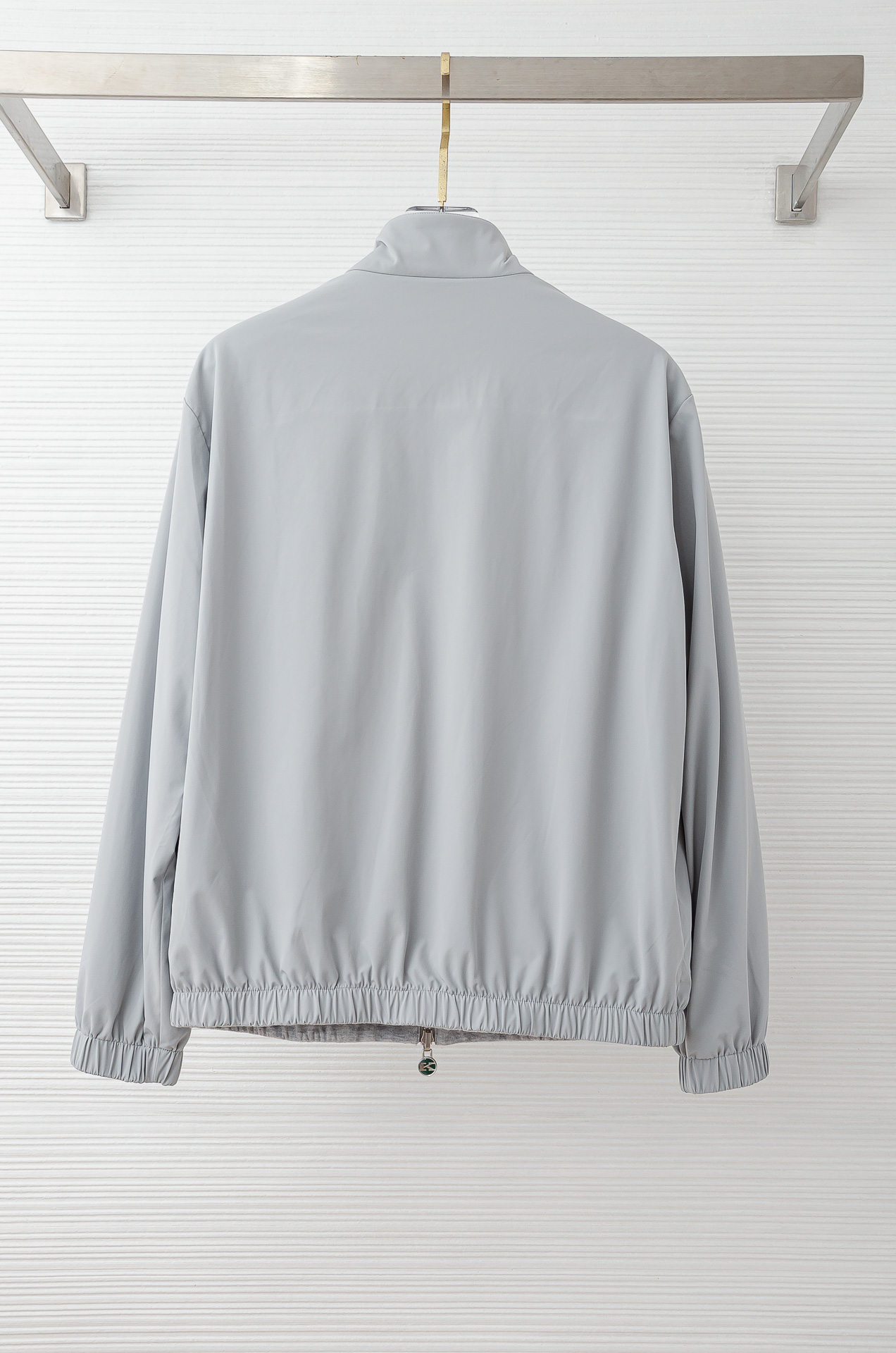 kiton 双面设计A面羊毛+羊绒B面高支高密定织三防面料呈现不同质感风格！双面穿立领夹克外套#采用双面