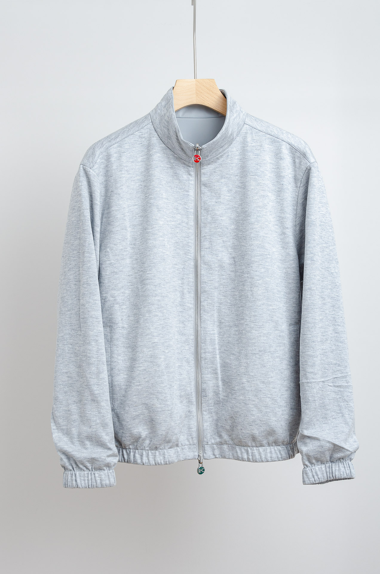 ☀️☀️ki/ton 双面设计A面羊毛+羊绒B面高支高密定织三防面料呈现不同质感风格！双面穿立领夹克外套