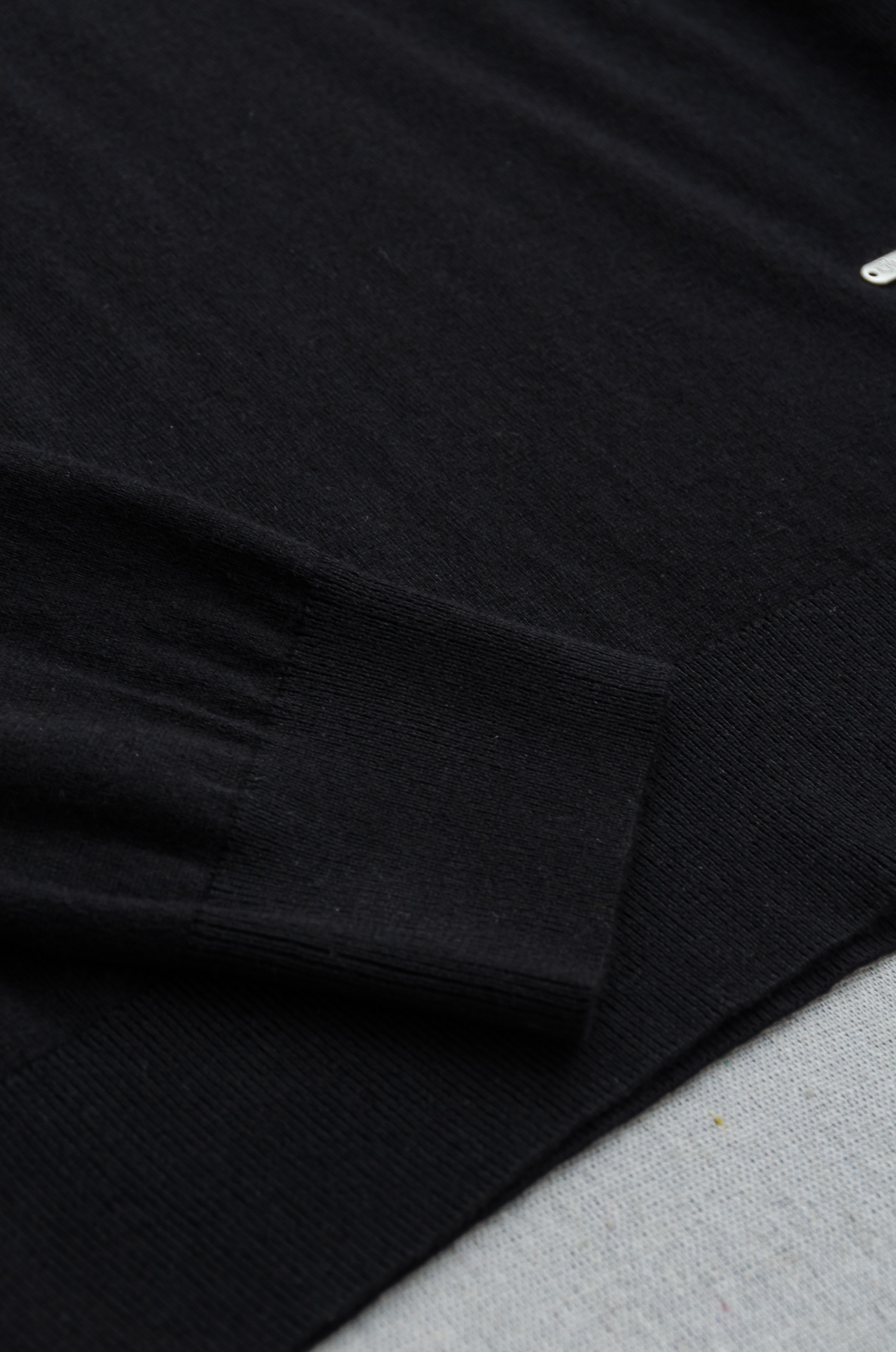 lP🆕 FW进口羊毛混纺面料男士翻领长袖毛衫#采用:46.3%腈纶+20%棉+16.9%锦纶+14.7%